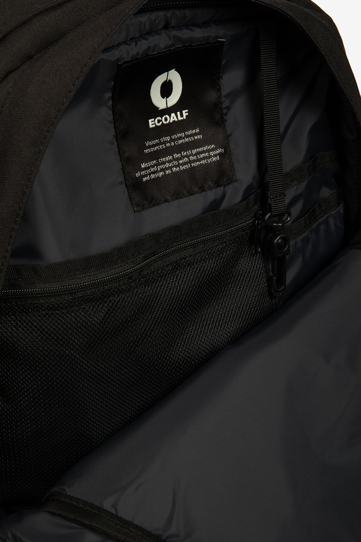 MOCHILA BERGEN NEGRA