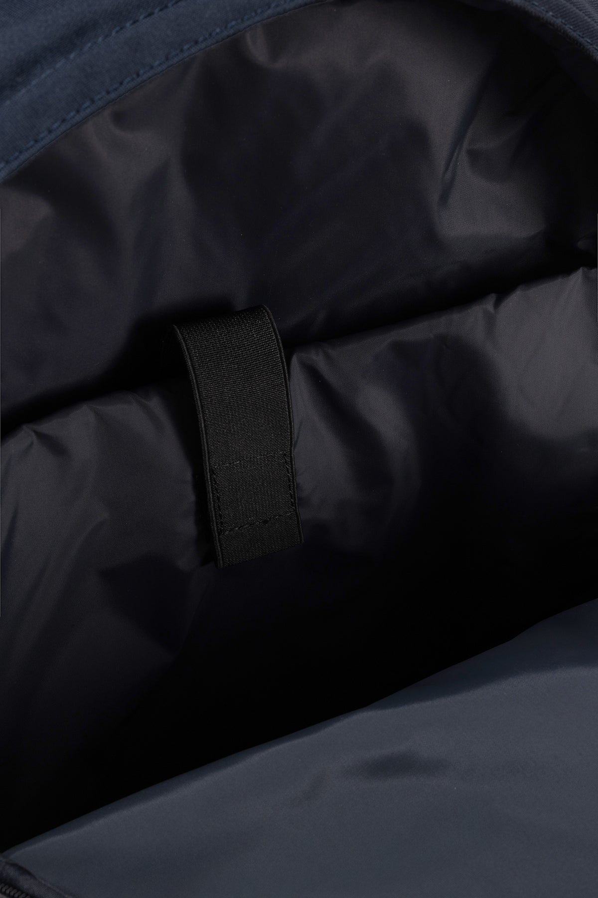 NAVY BLUE UNISEX BERGEN BACKPACK