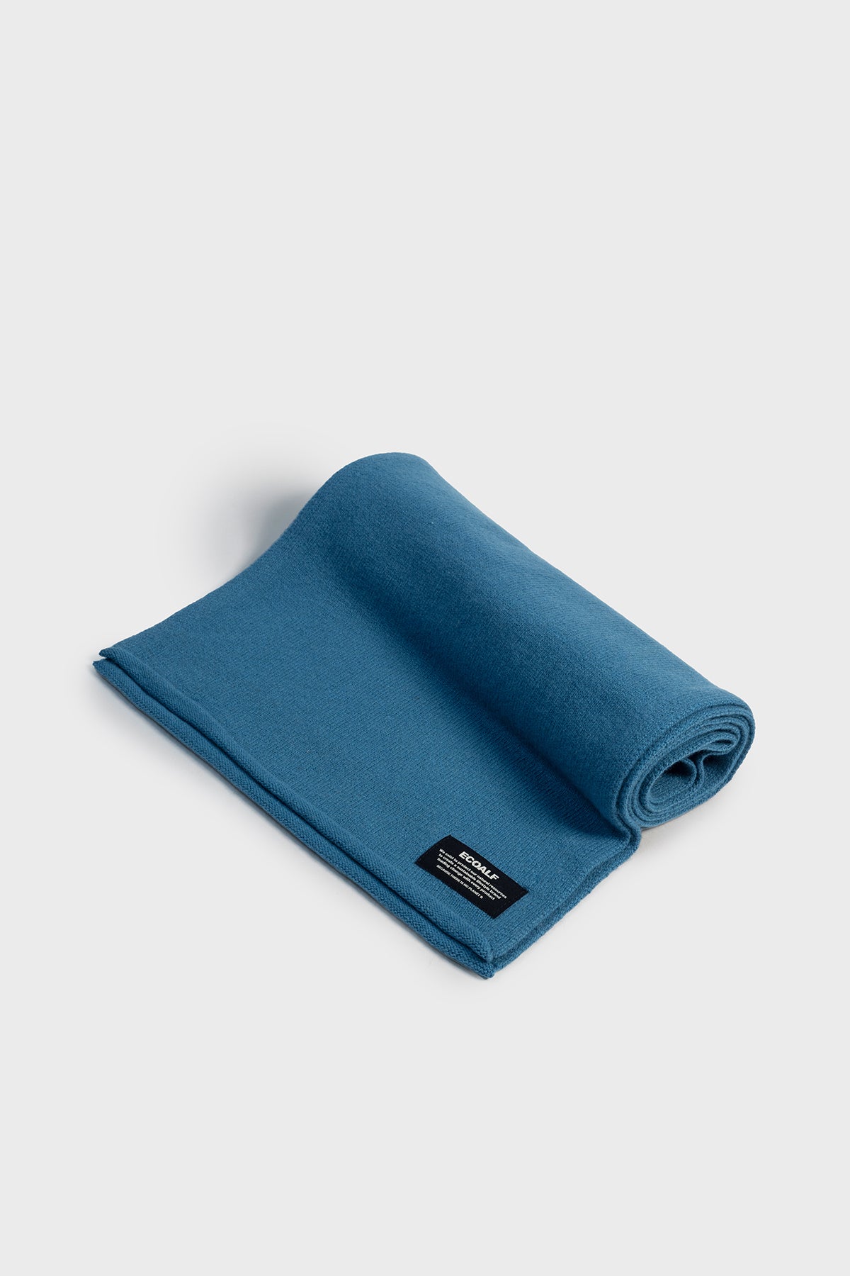 BLUE WOOL SCARF