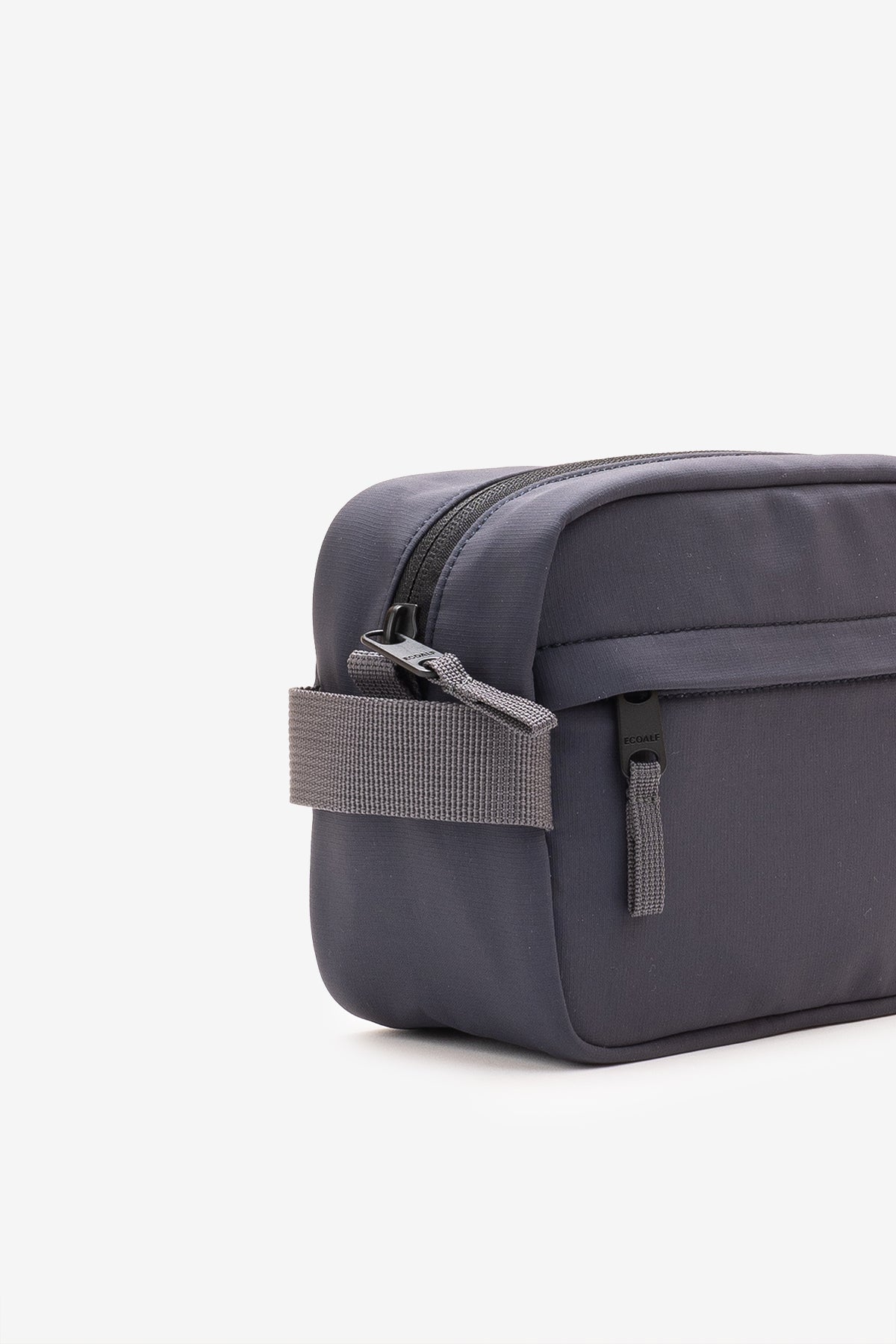 DARK GREY CAMO TOILETRY BAG