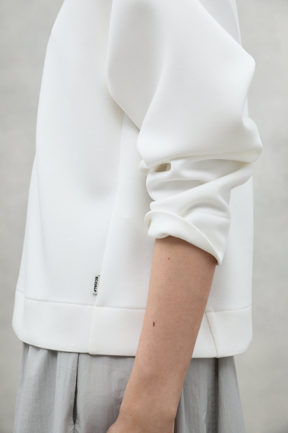 SUDADERA VALDIVIA BLANCA