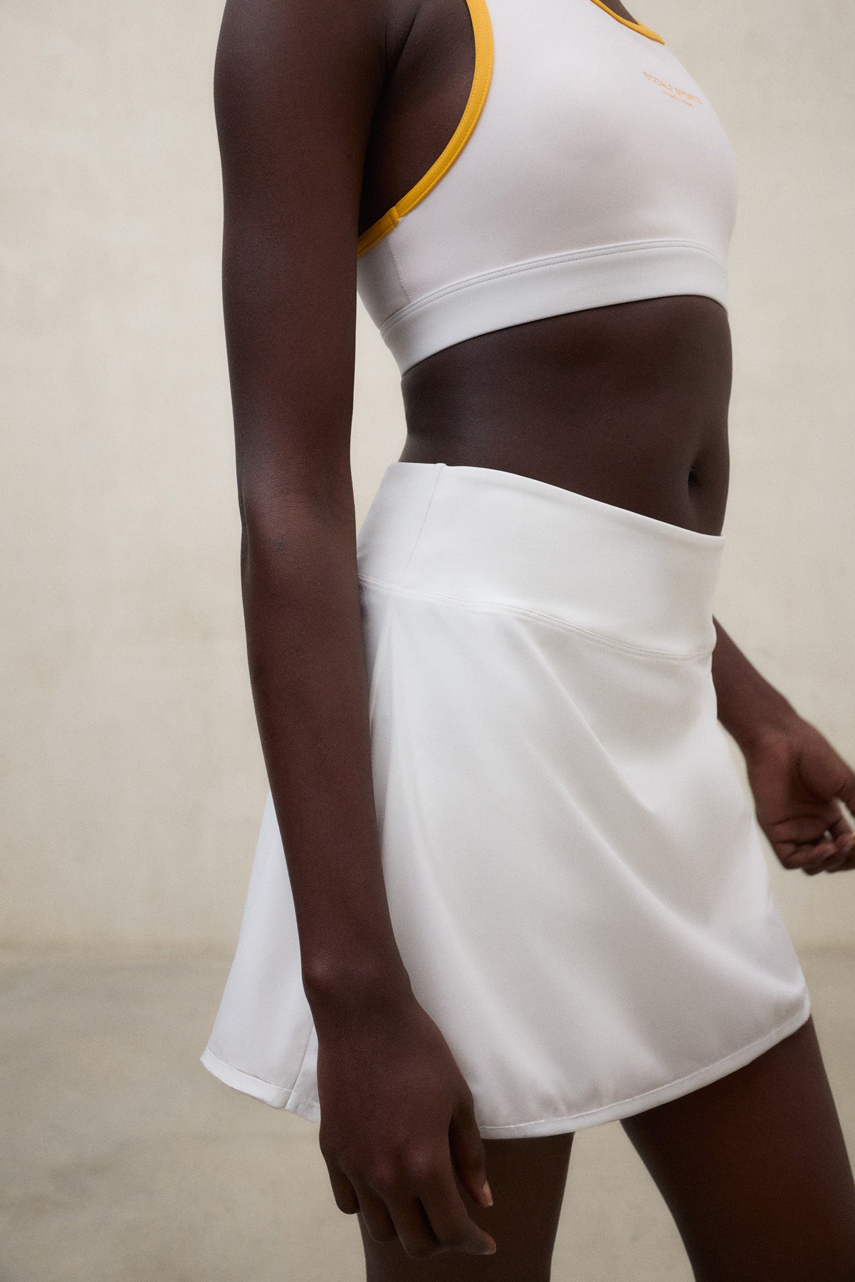 WHITE WATTS TOP