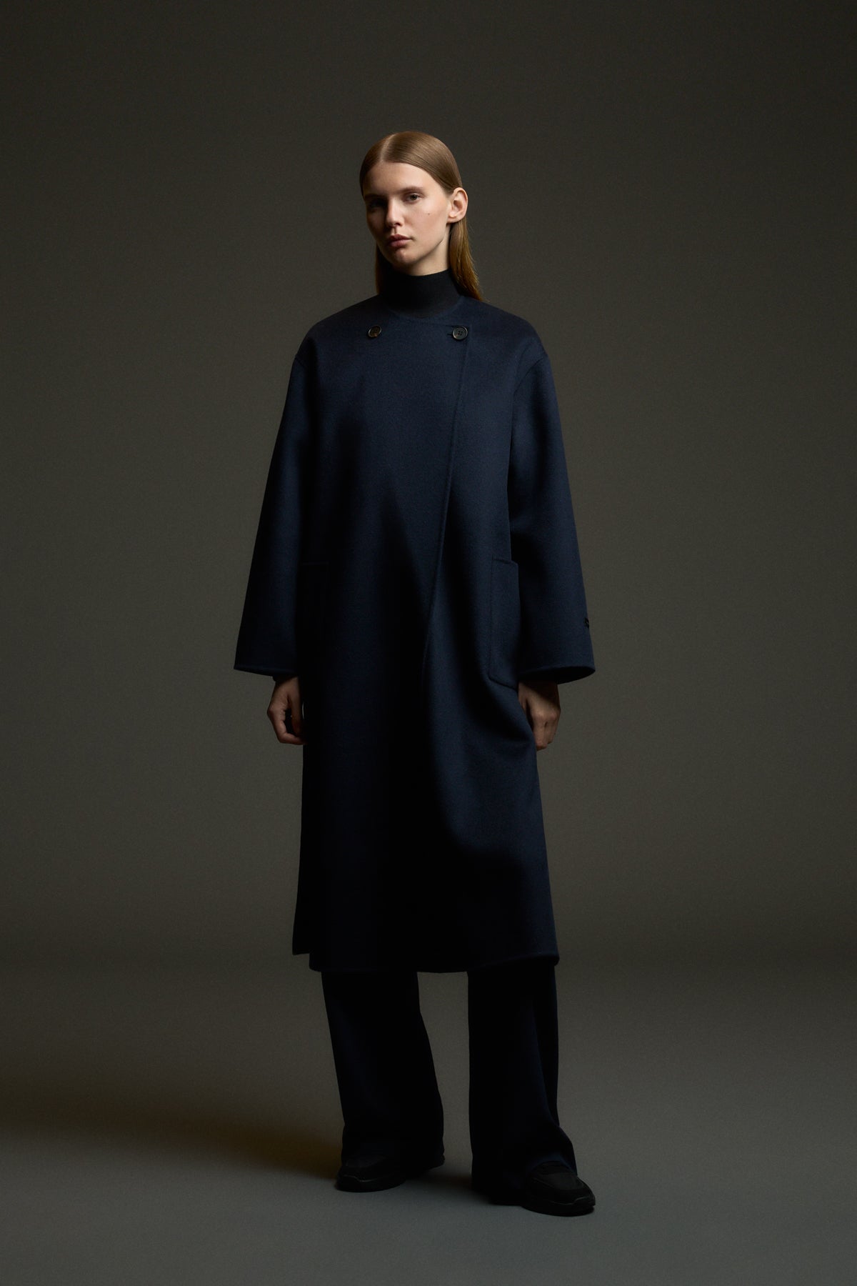 NAVY BLUE EOS COAT