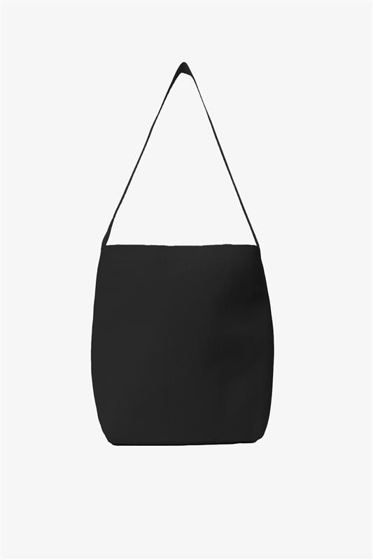 PLAIN BLACK MARTA TIKA BUCKET BAG