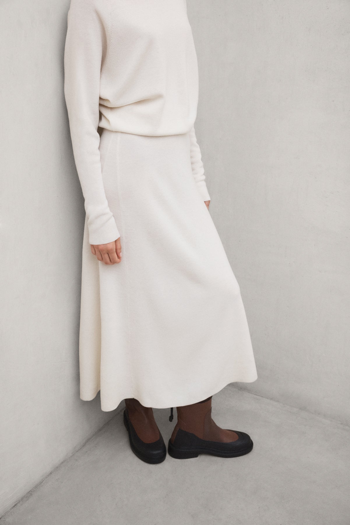 ANNIE-KLEID IN BEIGE