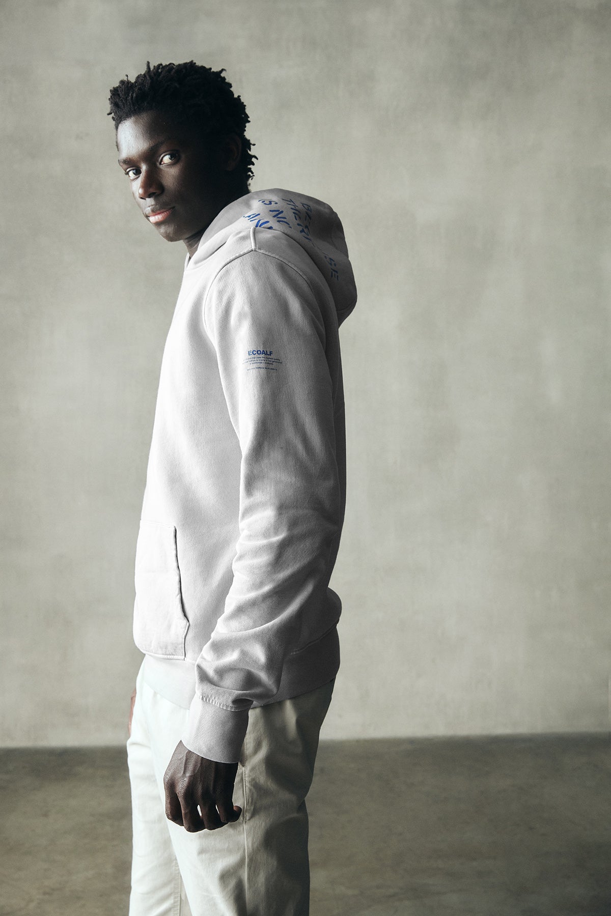 BEIGE DELMAR SWEATSHIRT