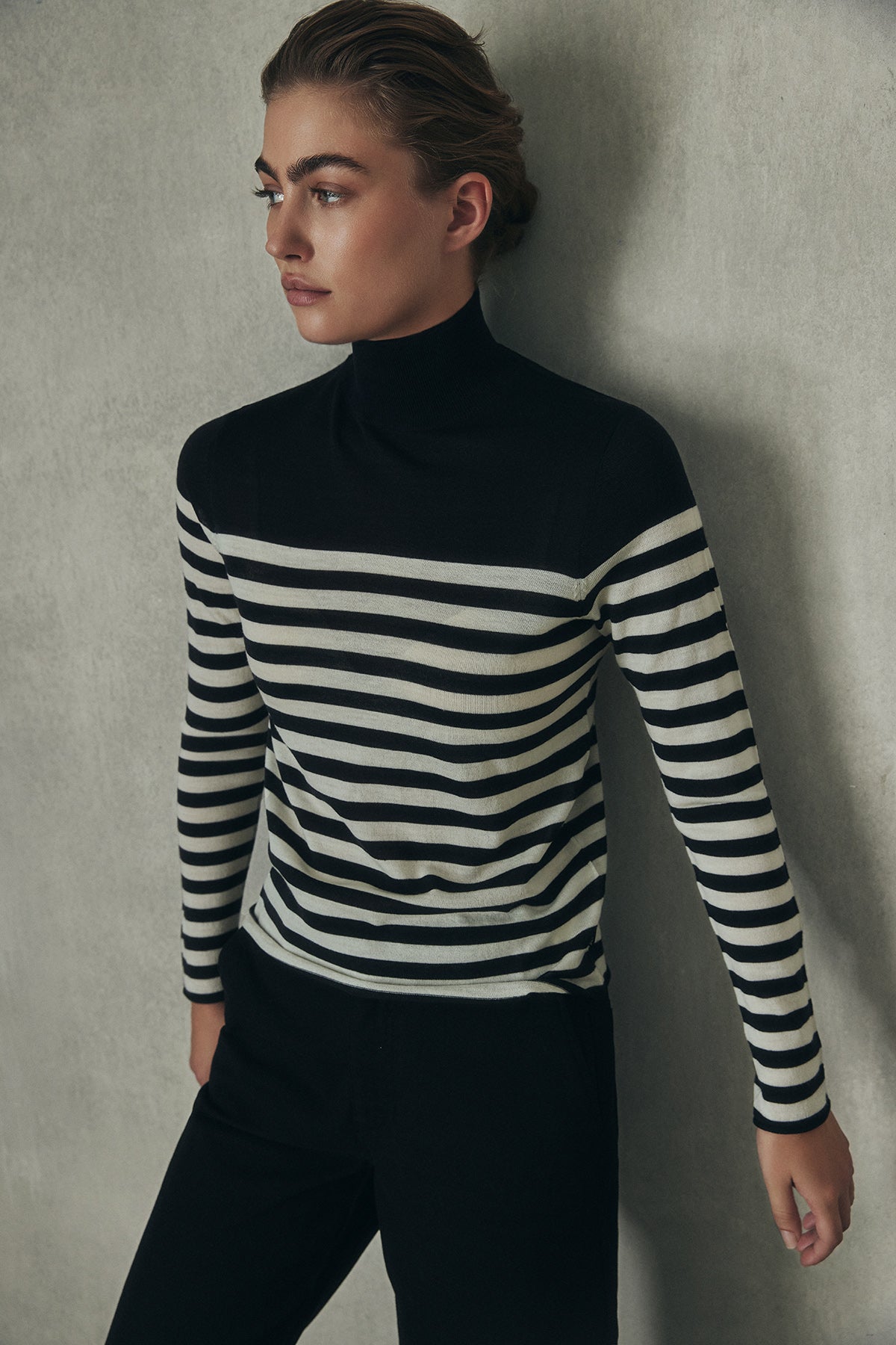 FAYA TURTLENECK JUMPER BLACK