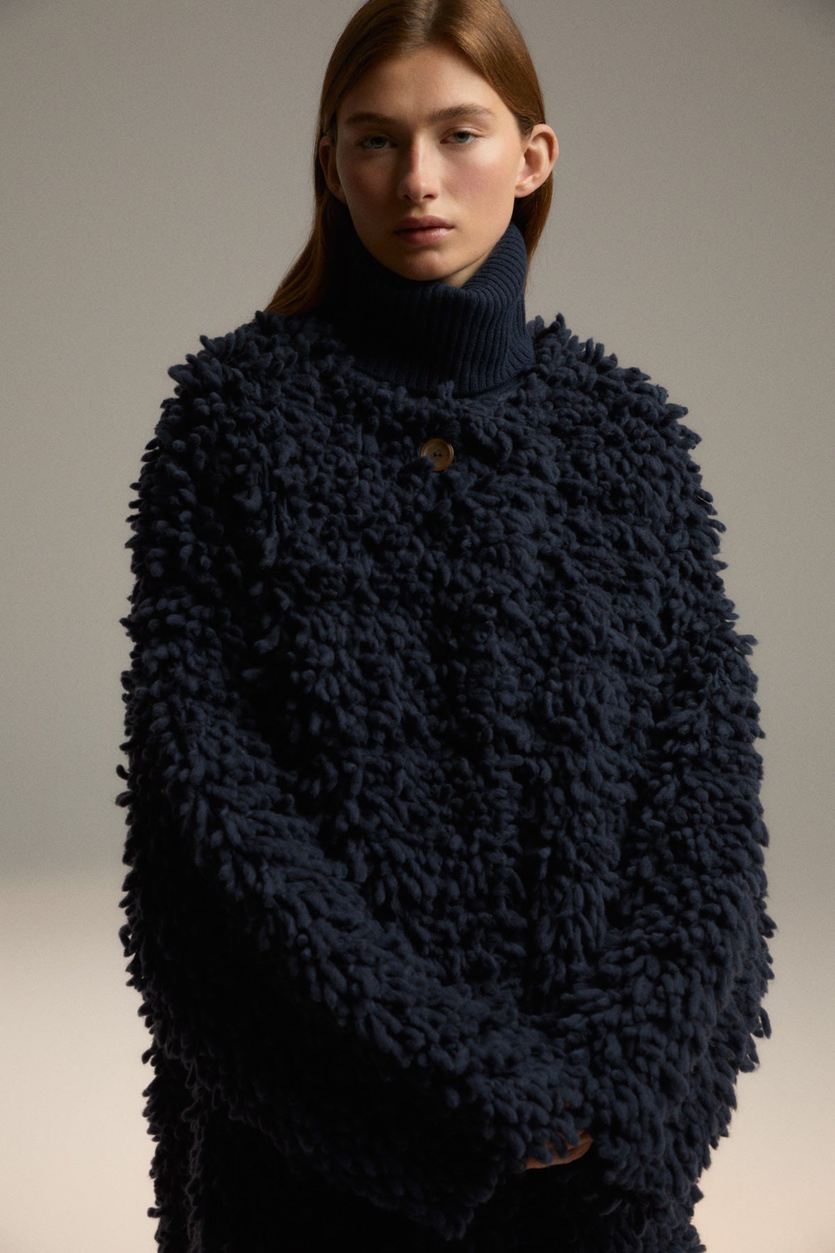 BLUE LORAL KNITTED COAT
