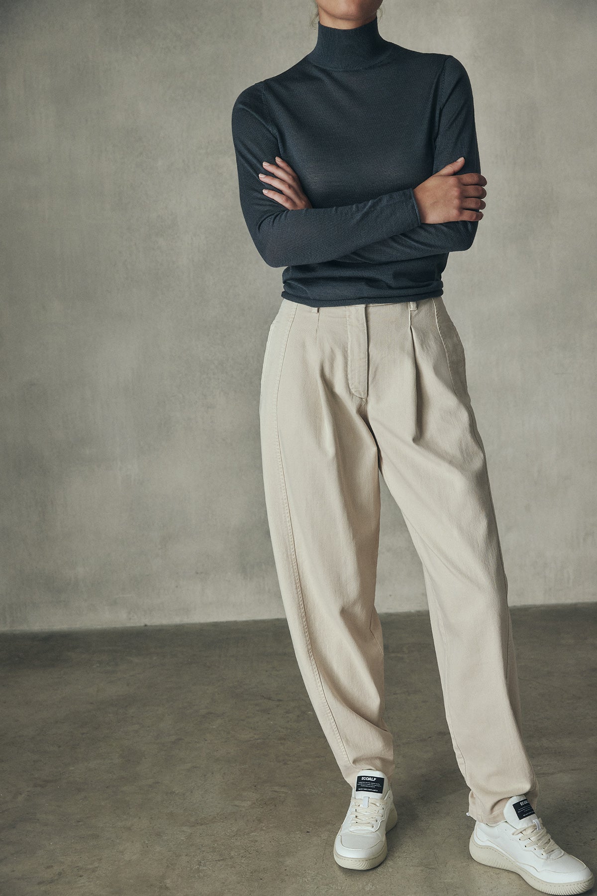 LIGHT BEIGE JERTE TROUSERS