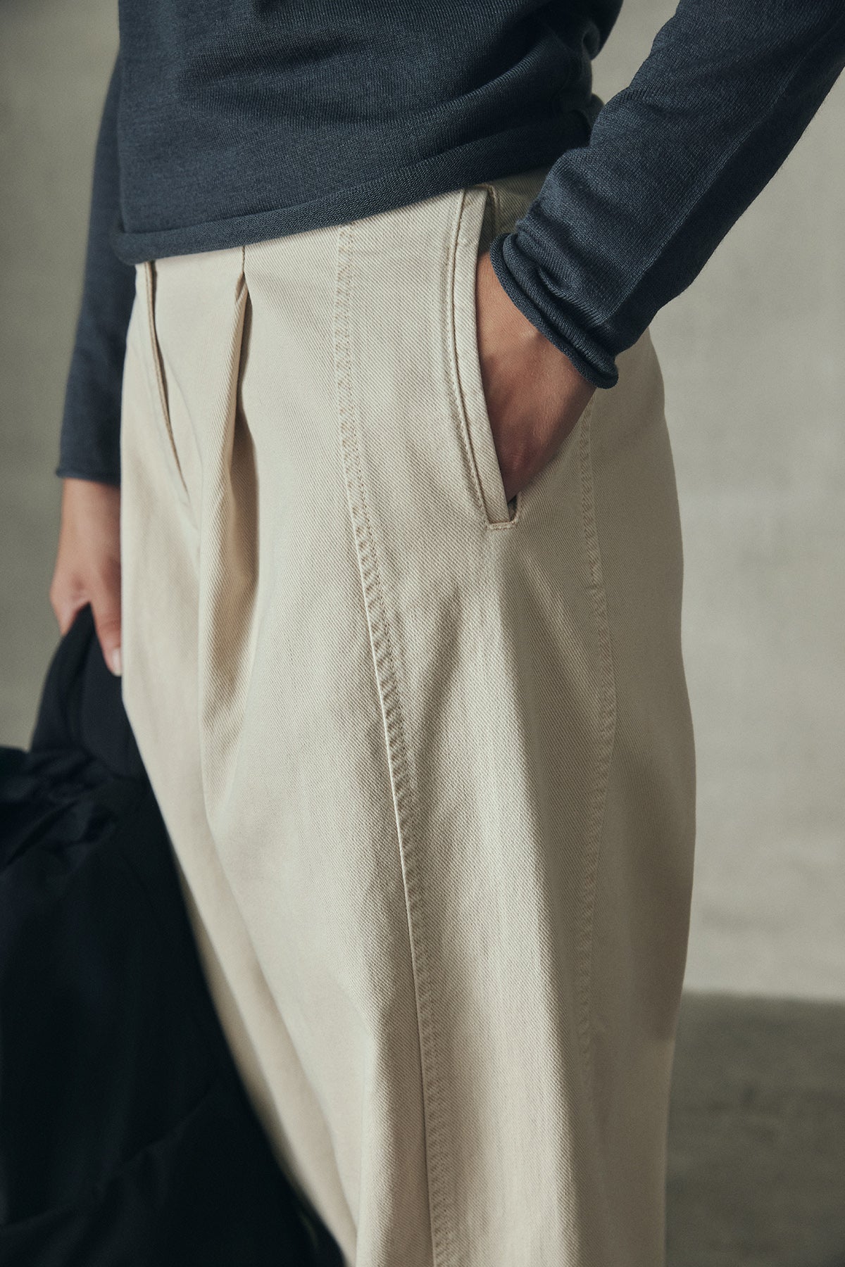 LIGHT BEIGE JERTE TROUSERS