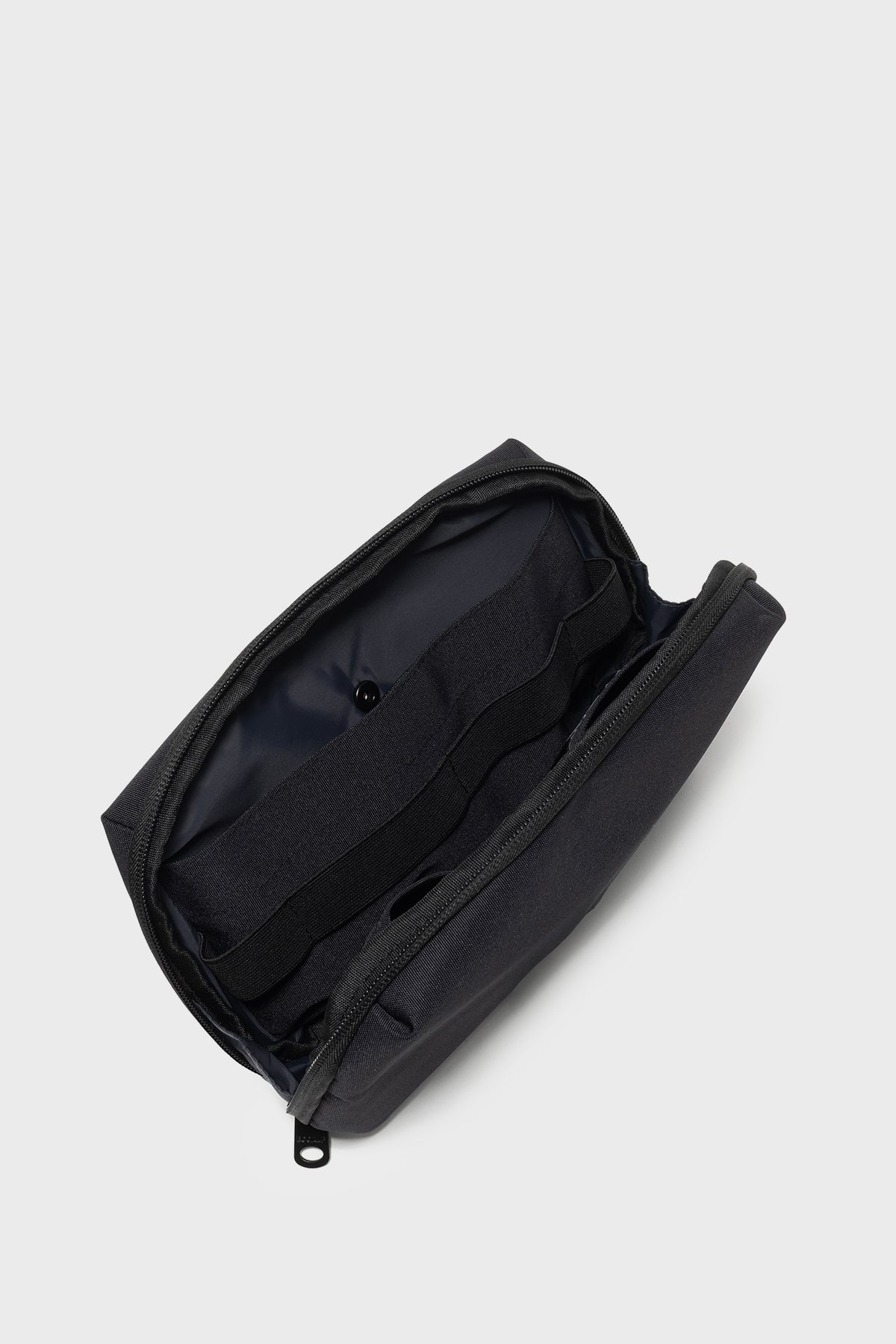 NECESER WAKAI NEGRO