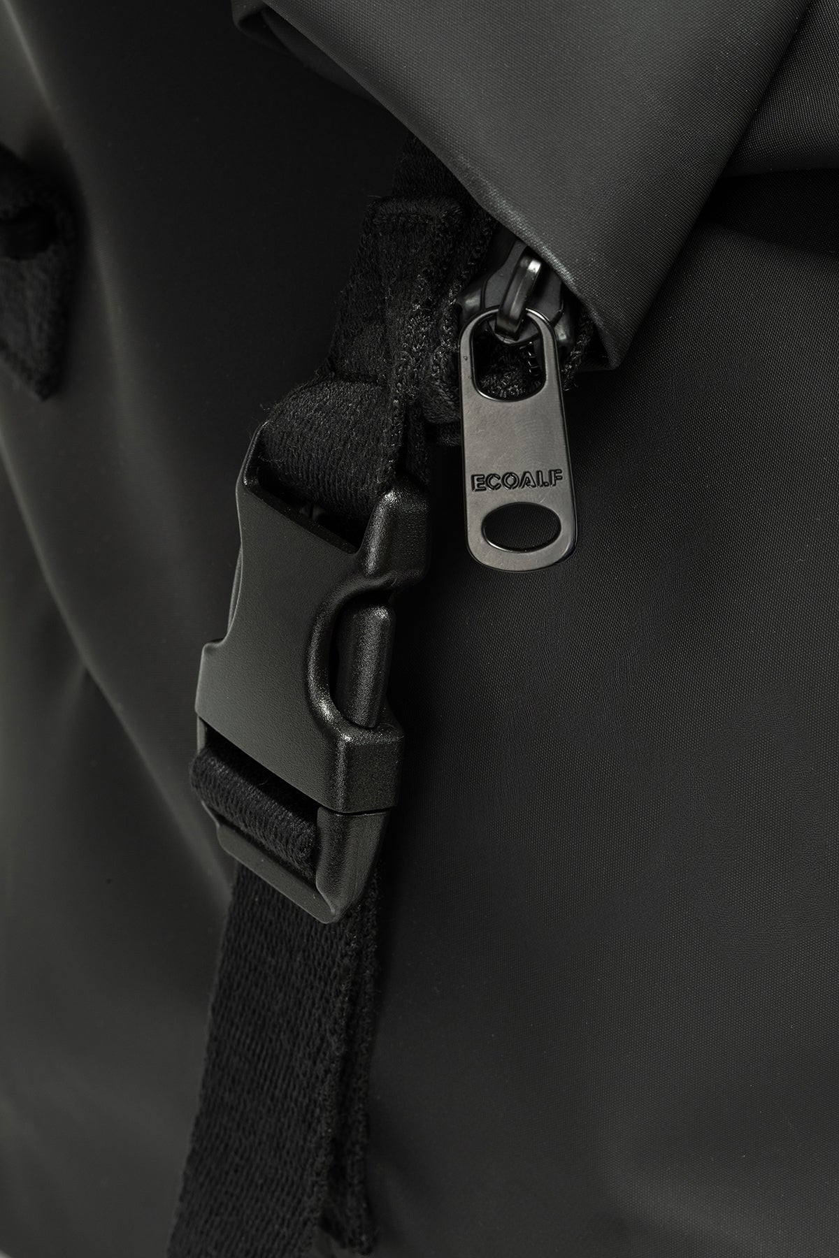 BLACK ARENY WR TRAVEL BAG