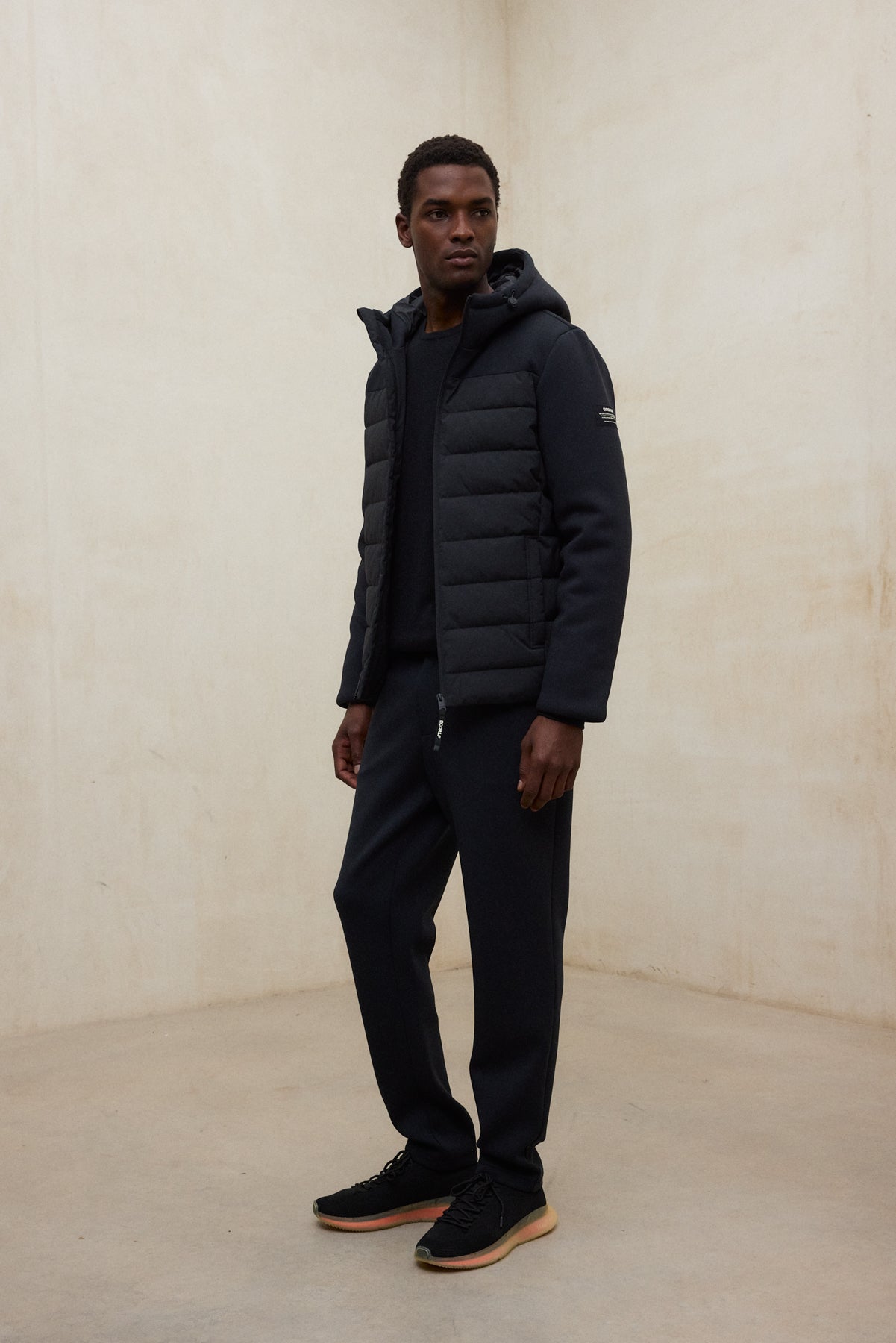 color-basa-hybrid-man