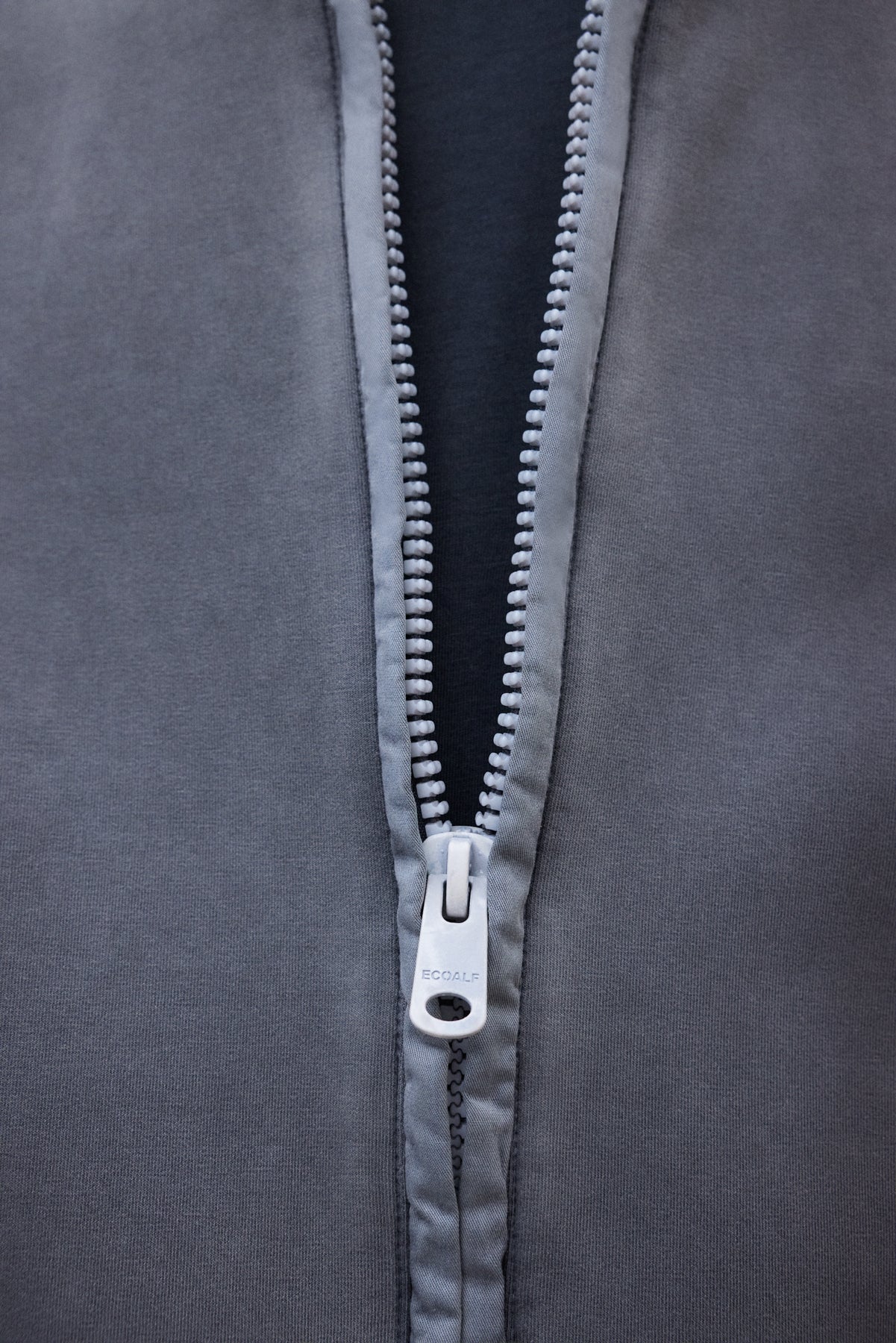 DARK GREY GUS JACKET