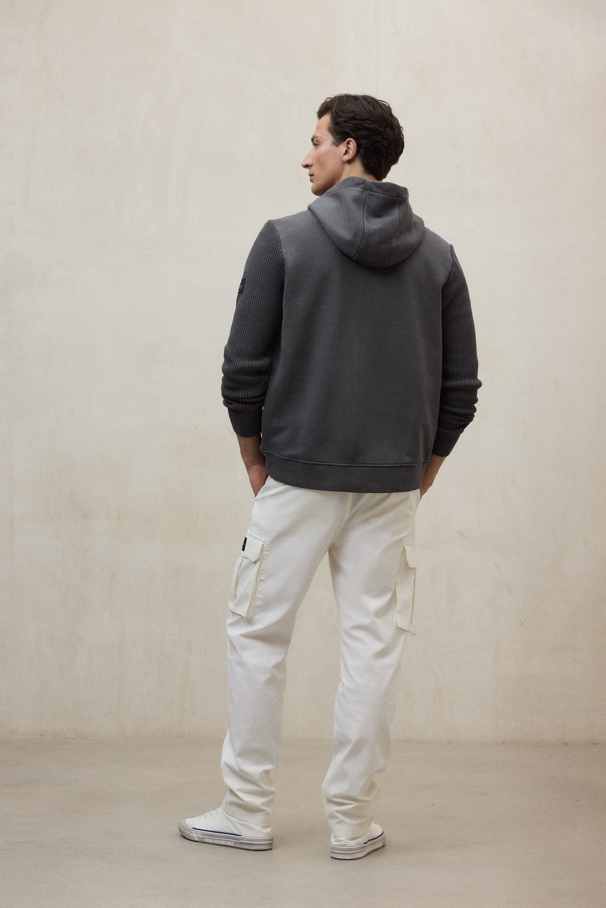 DARK GREY VIGO HOODIE