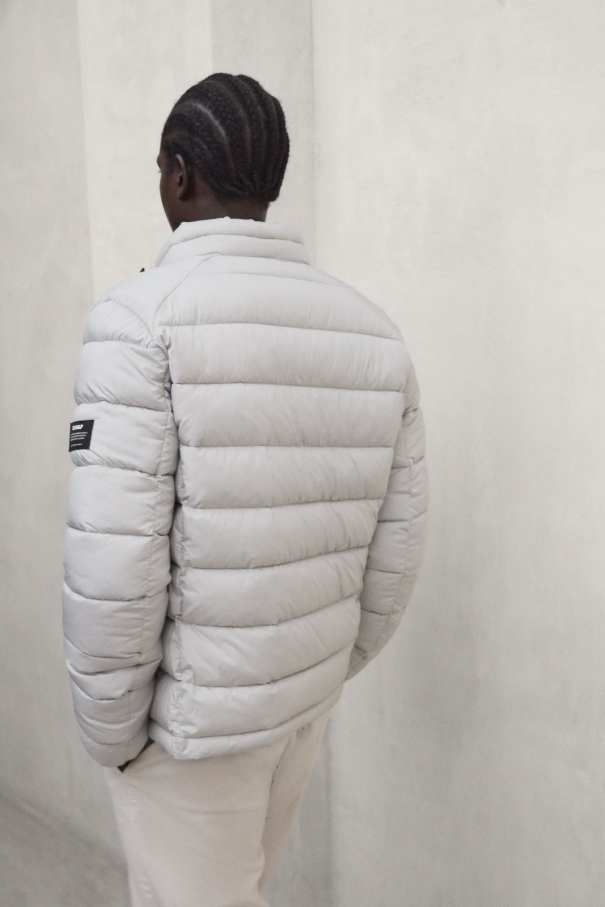 HELLGRAUE BARETTJACKE