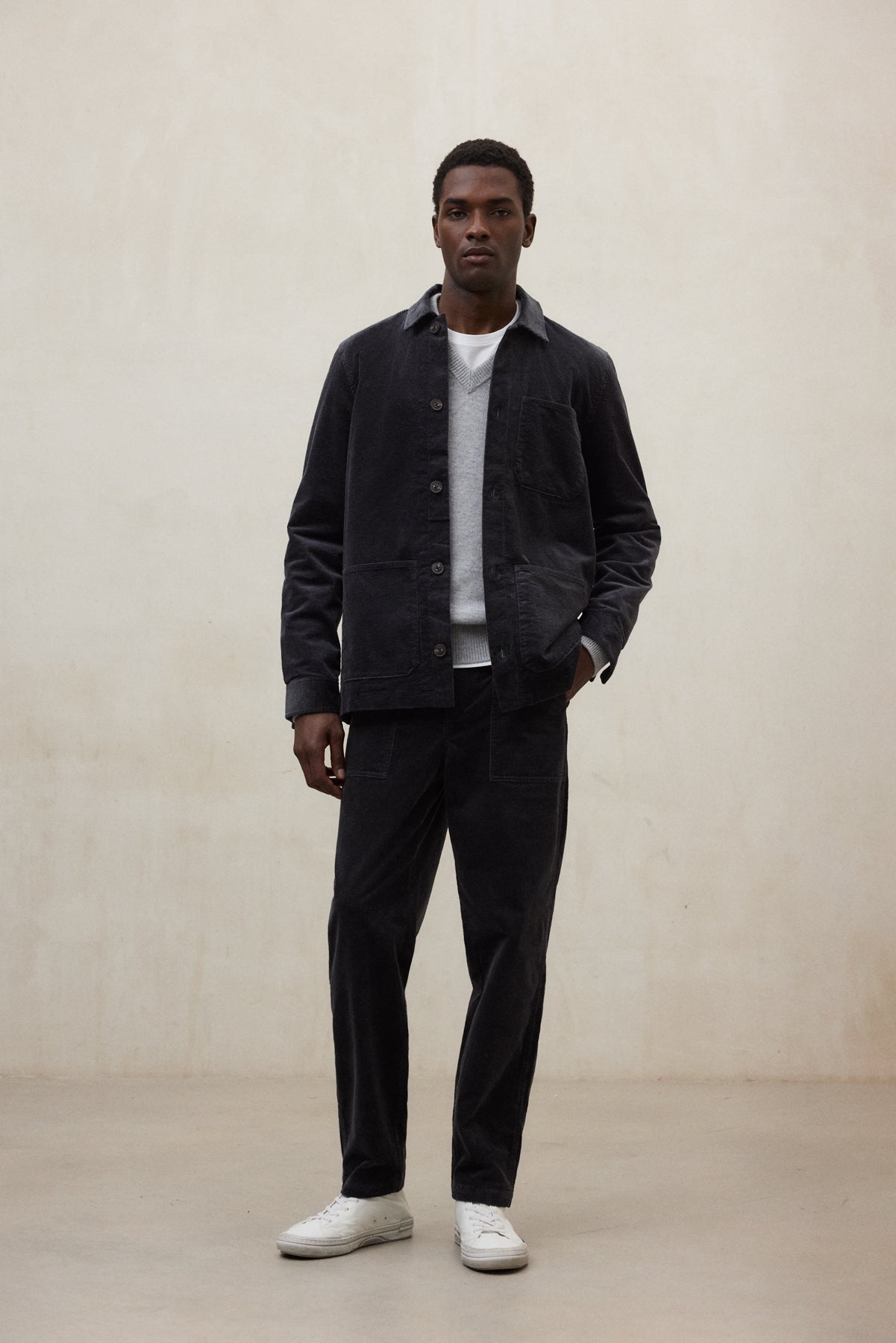 DARK GREY BERMO JACKET