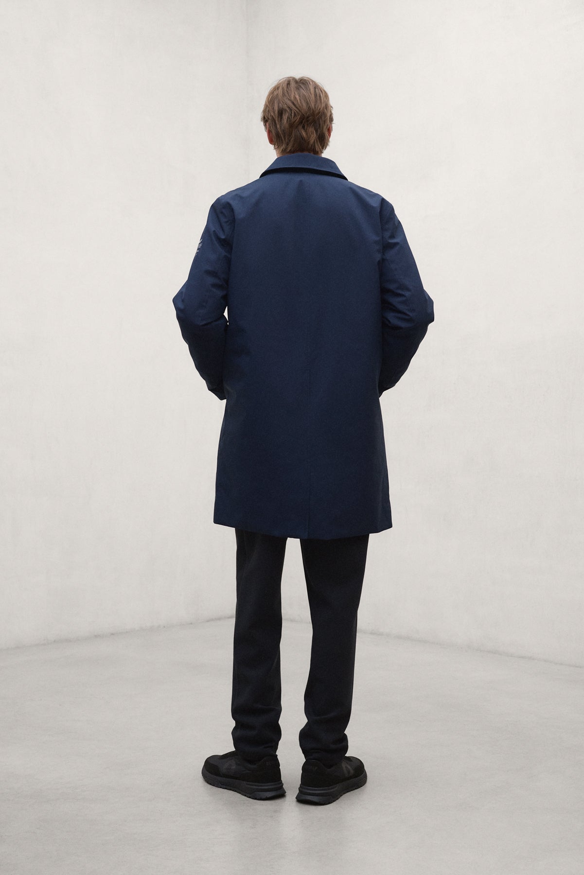 CHAQUETA GARONA AZUL MARINO