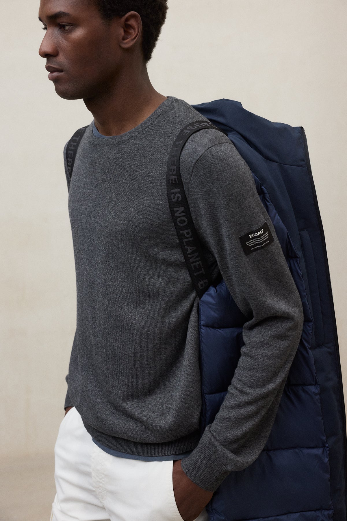 NAVY BLUE LEVOR COAT