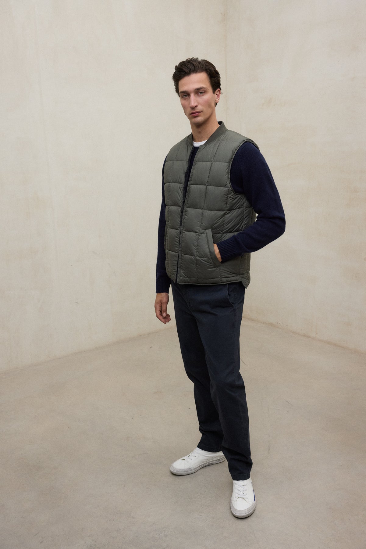 BLUE REVERSIBLE LISTER VEST