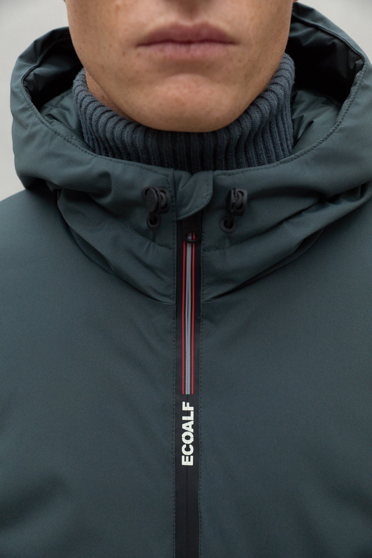 DARK GREEN PASU COAT