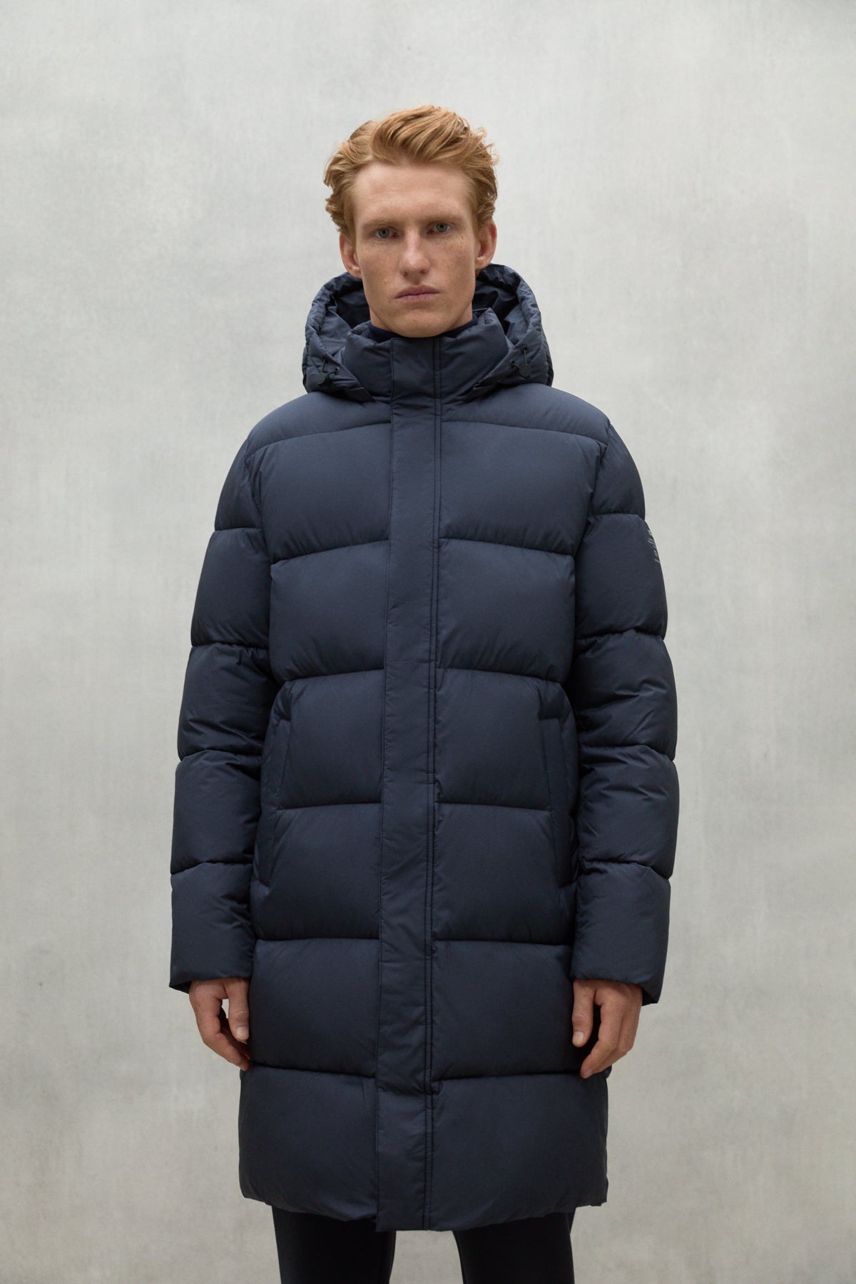 NAVY BLUE VELAN COAT