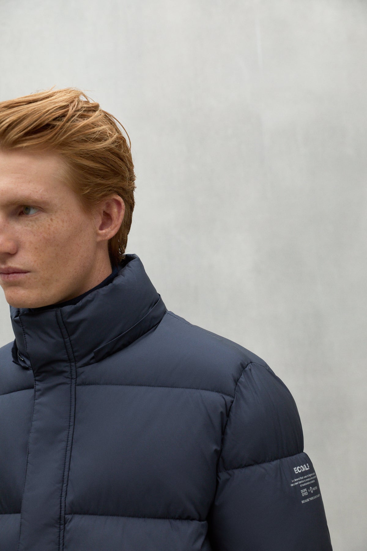 NAVY BLUE VELAN COAT