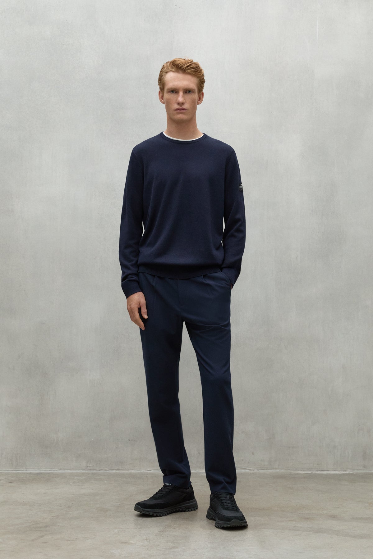 NAVY BLUE BAYONA SWEATER