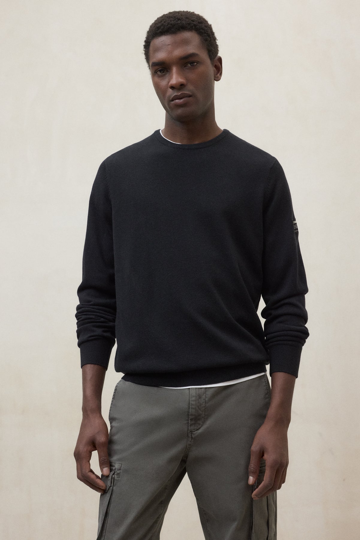 BLACK BAYONA SWEATER