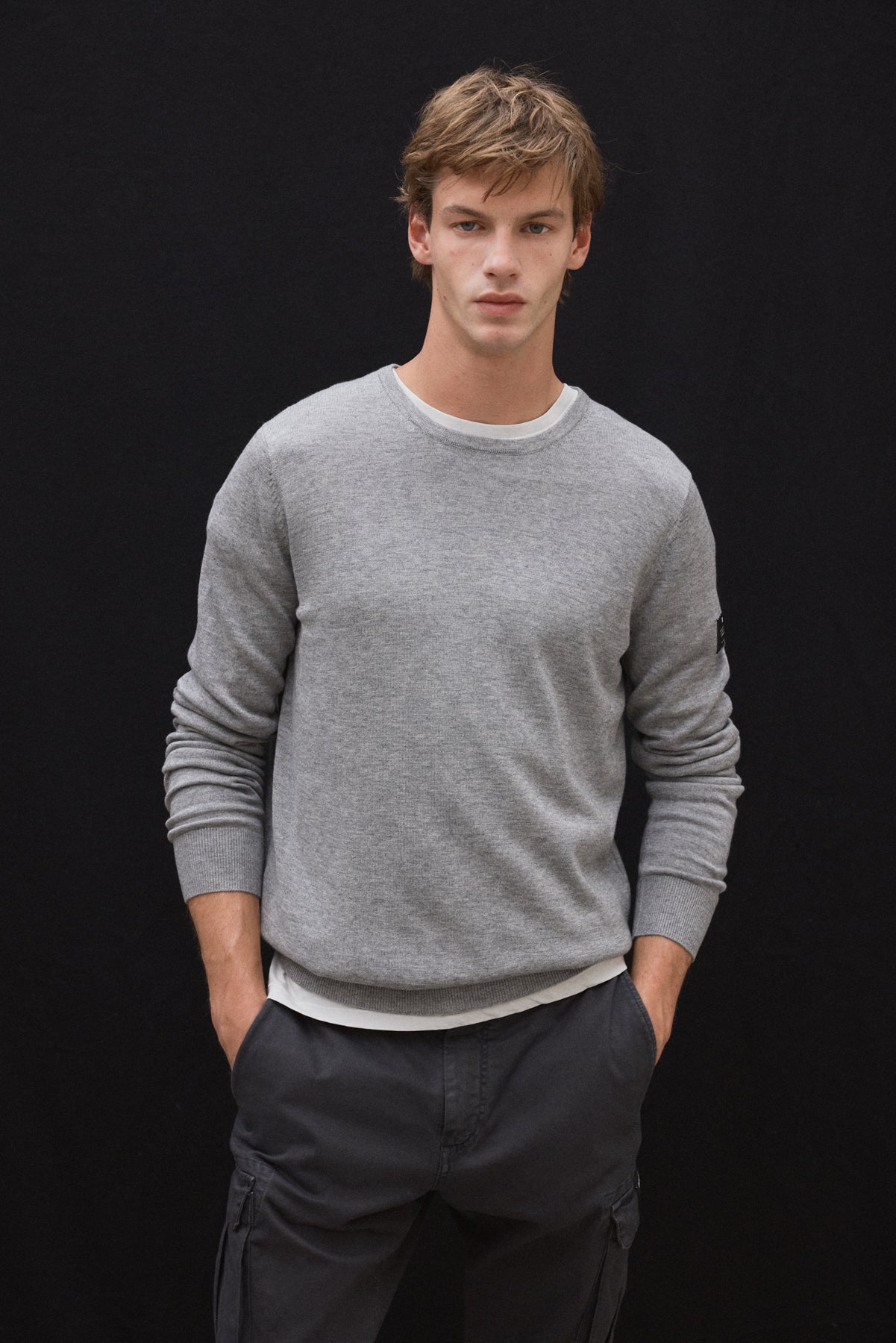 GREY BAYONA SWEATER
