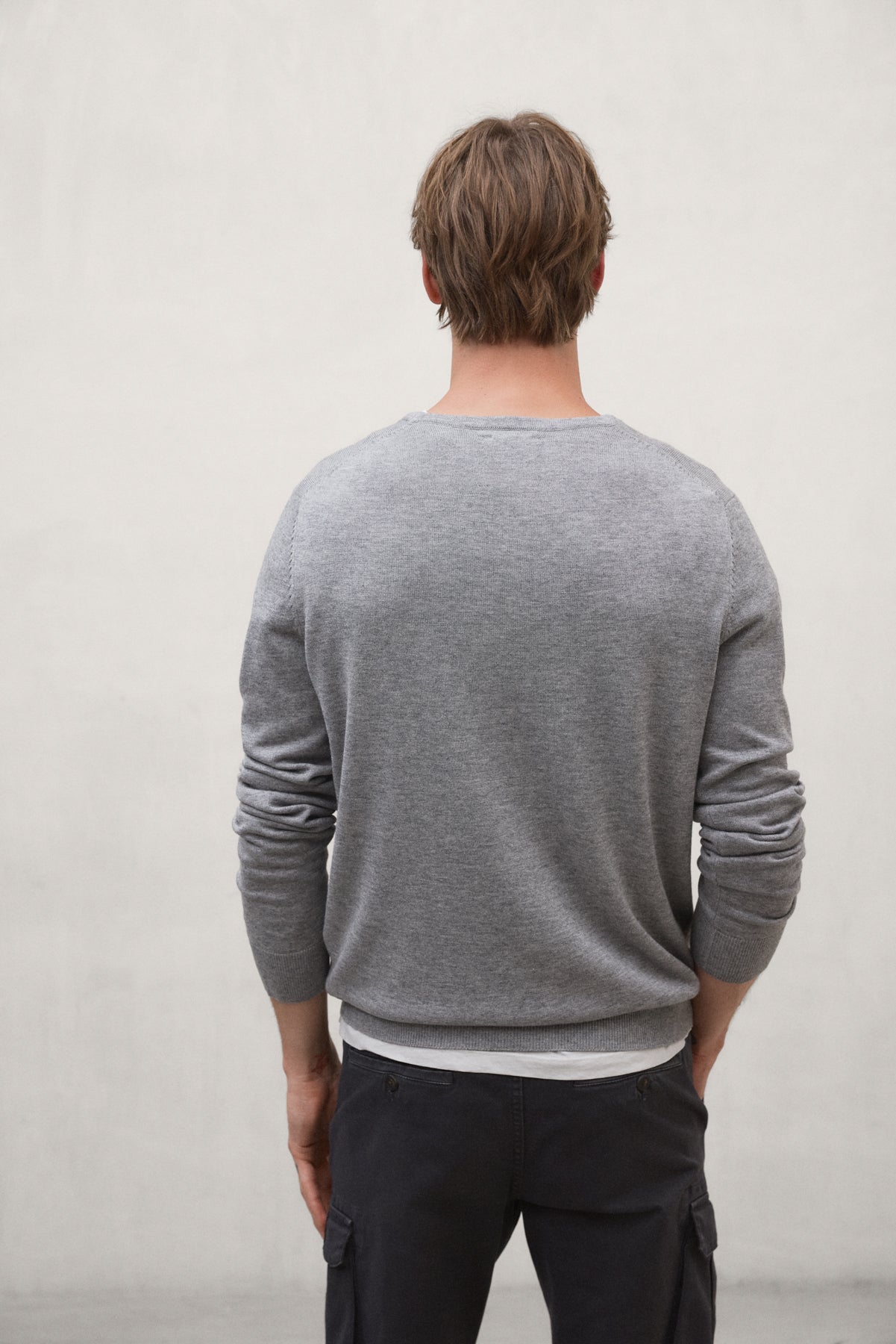 GREY BAYONA SWEATER