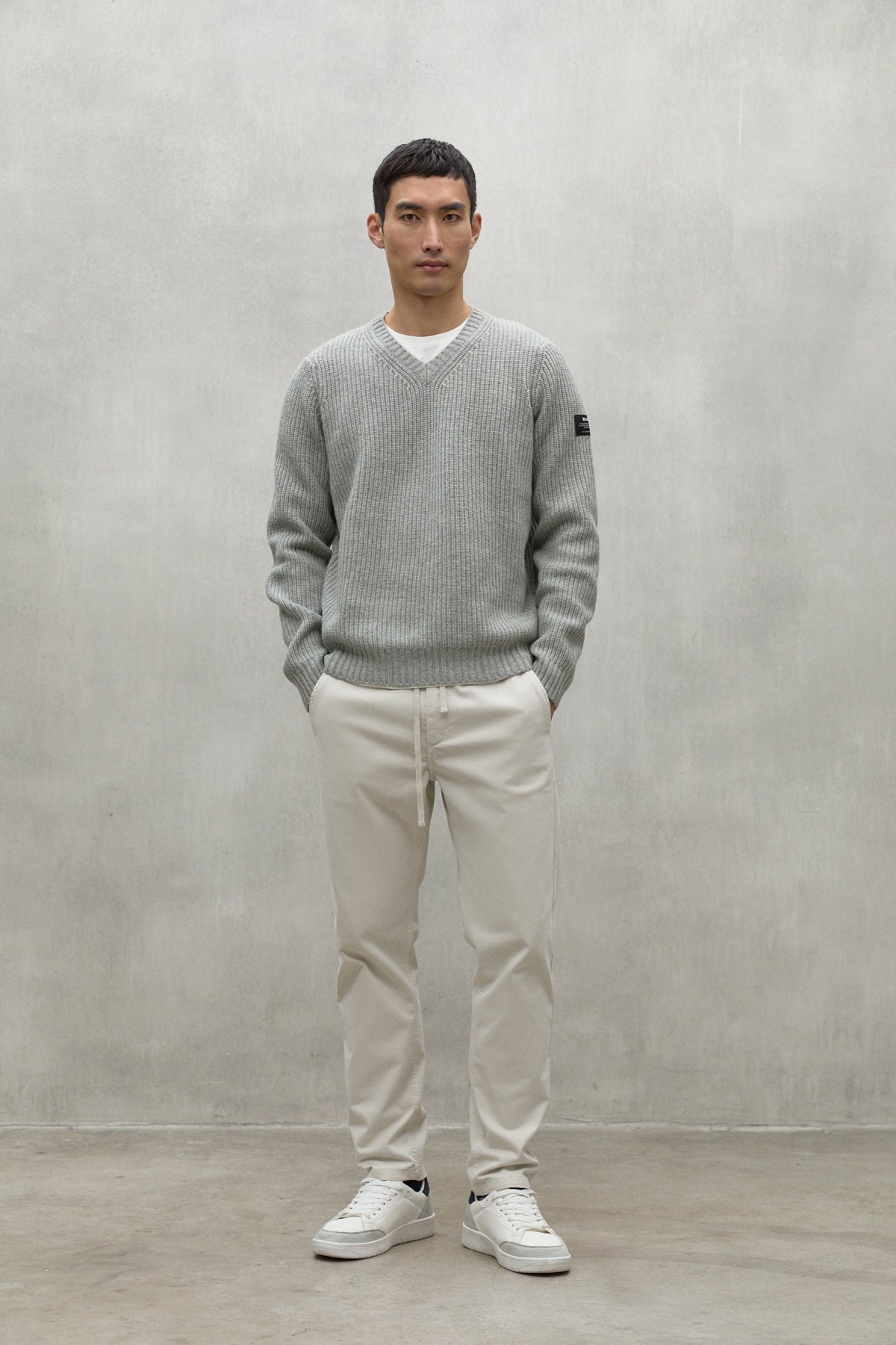 GREY BOJ SWEATER