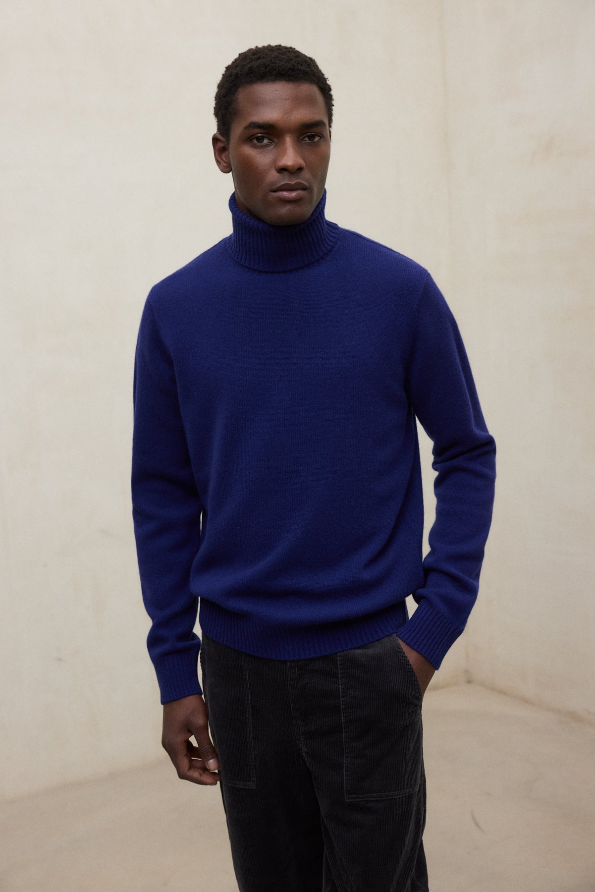 BLUE BRUN SWEATER