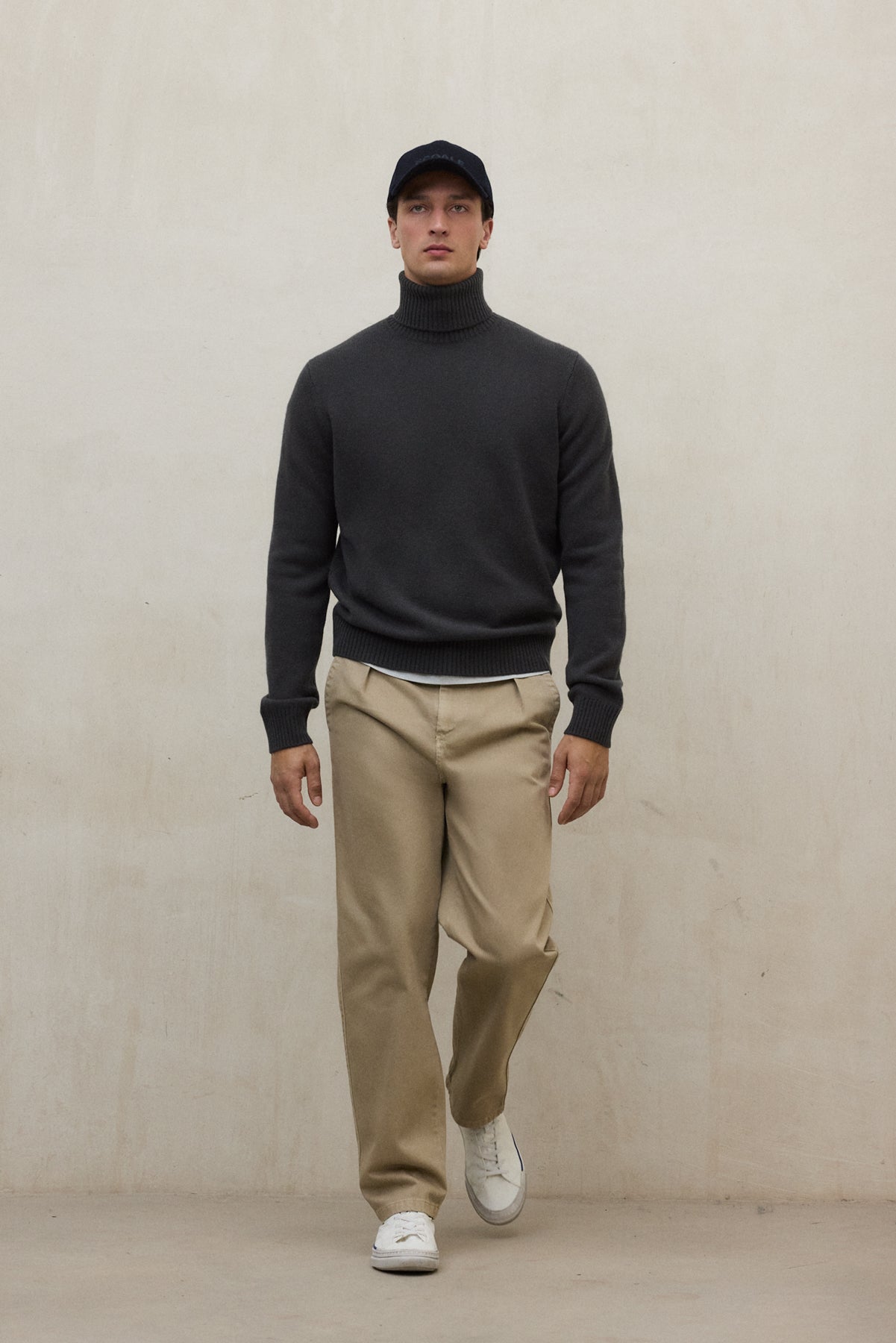 PULLOVER BRUN DUNKELGRÜN