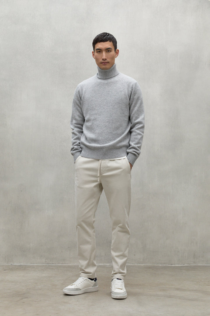 GREY BRUN SWEATER
