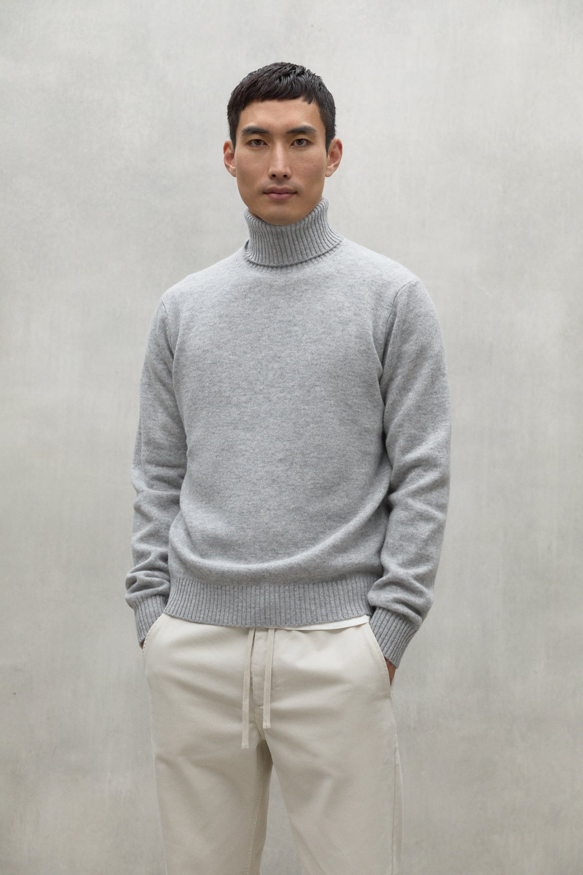 GREY BRUN SWEATER