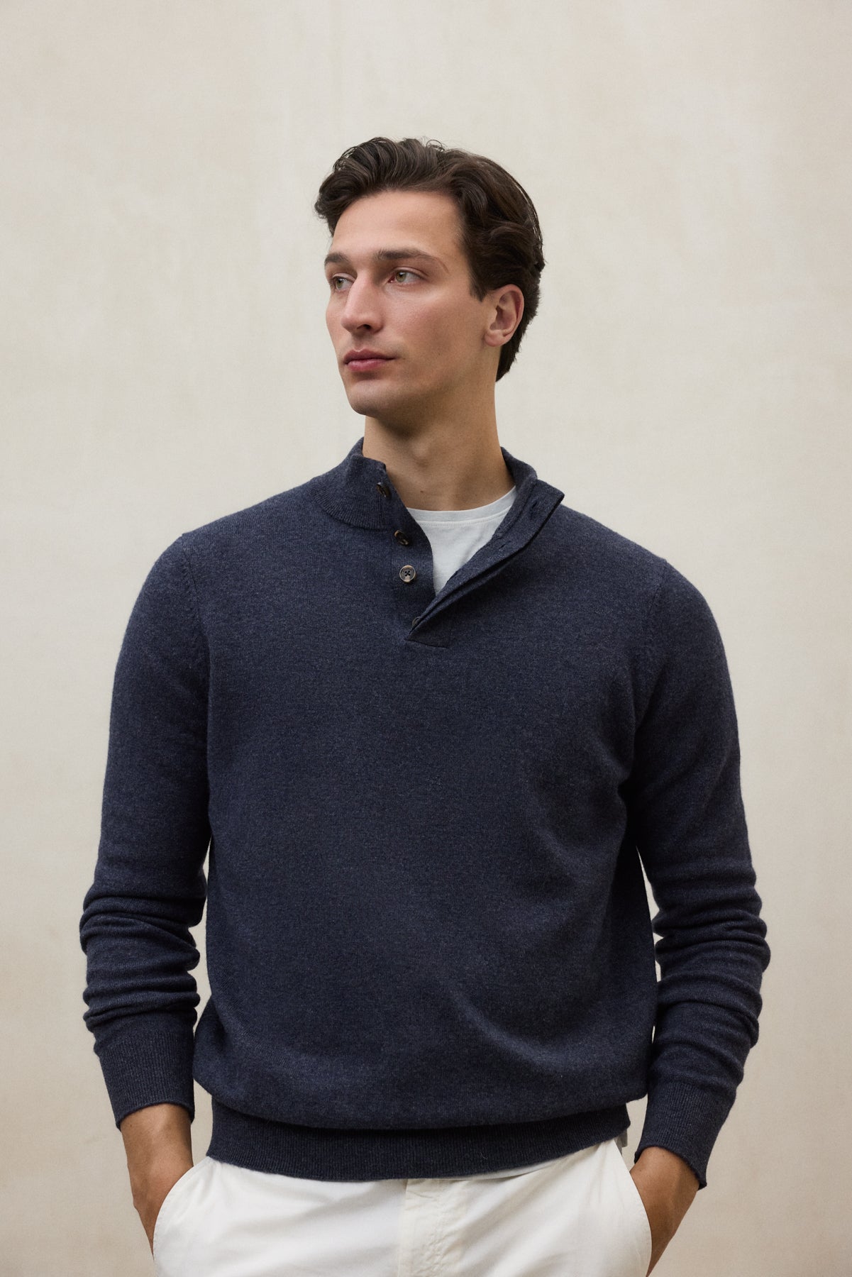 NAVY BLUE CORDIA SWEATER