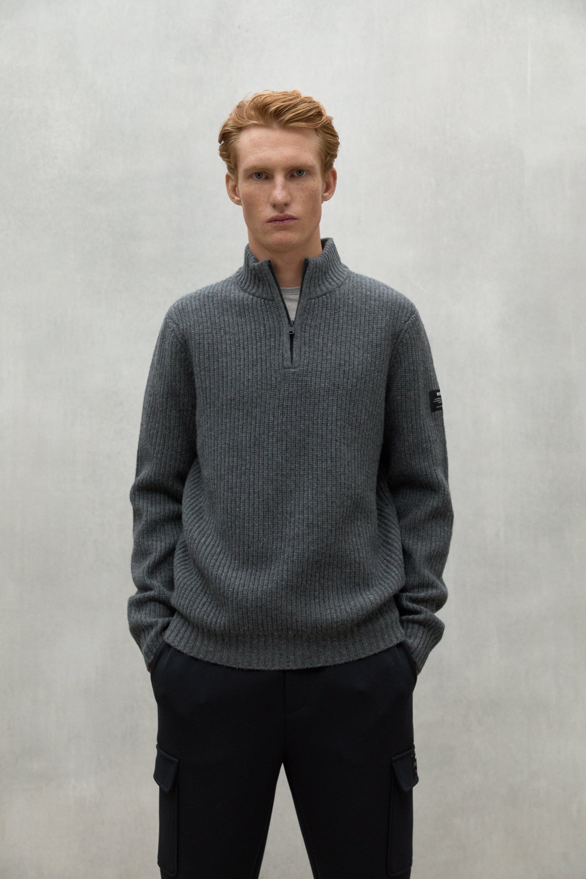 GREY DRAGO SWEATER