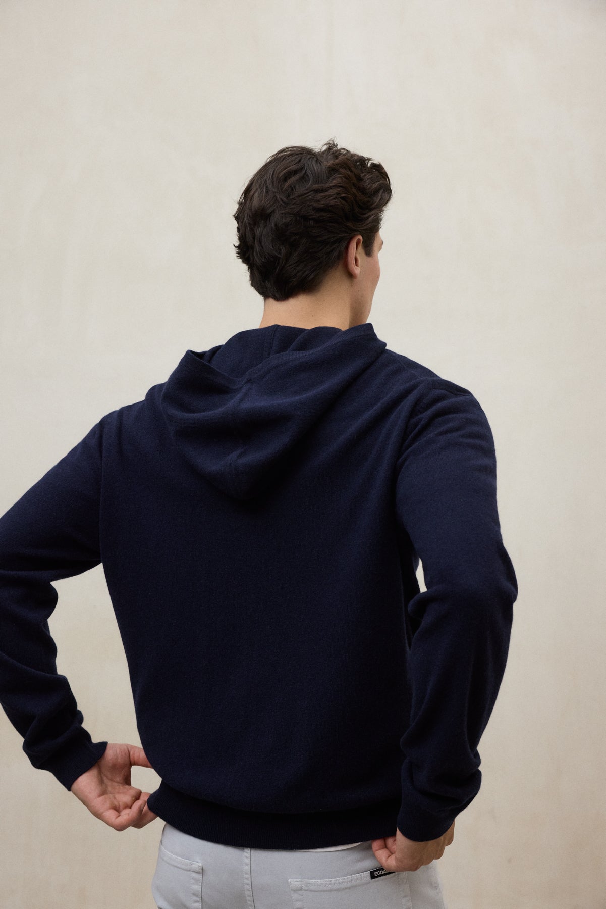 NAVY BLUE ENU SWEATER