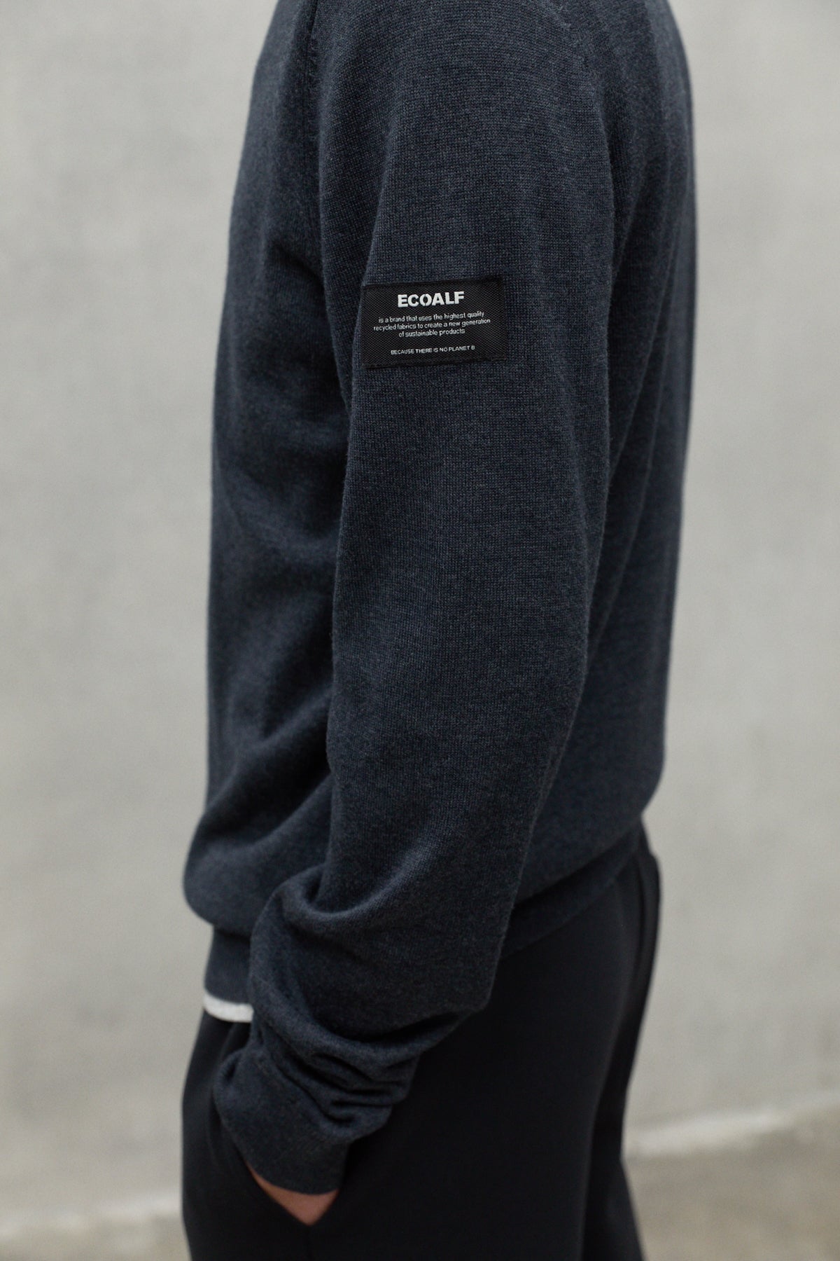 MAGLIONE FERRO GRIGIO SCURO