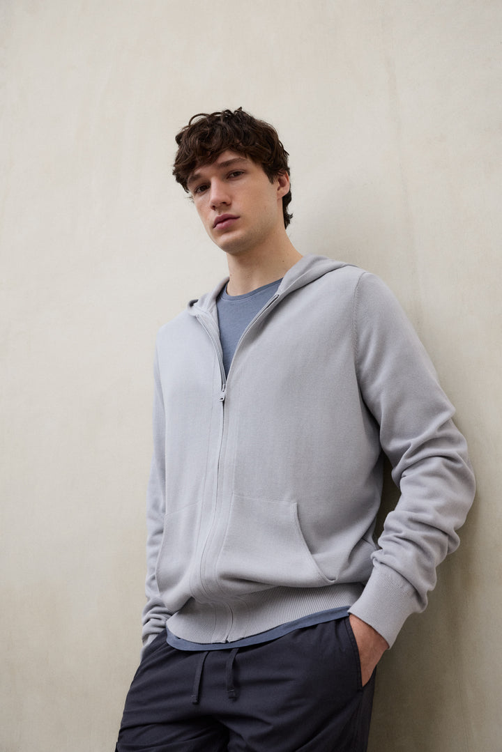 GREY KIRKIA SWEATER