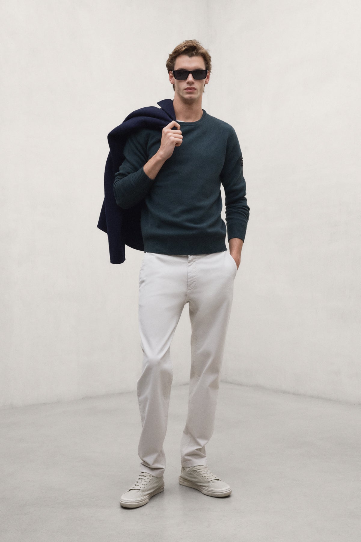 GREEN LAGUNA SWEATER WITH LABEL