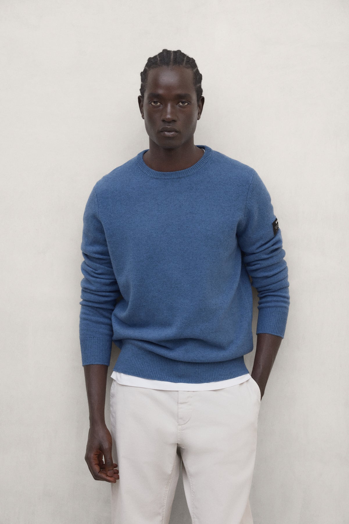 BLUE LAGUNA SWEATER WITH LABEL