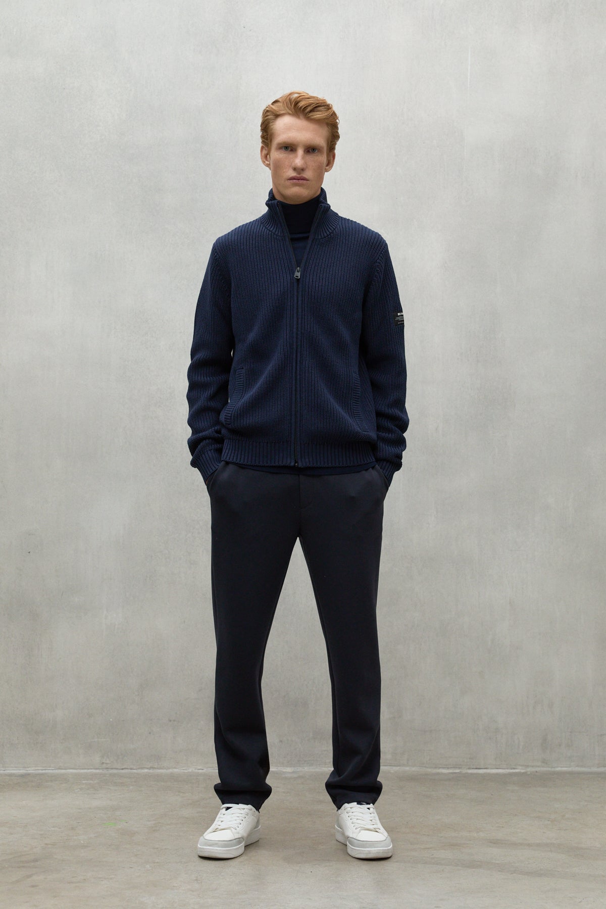 PULLOVER NASHI MARINEBLAU