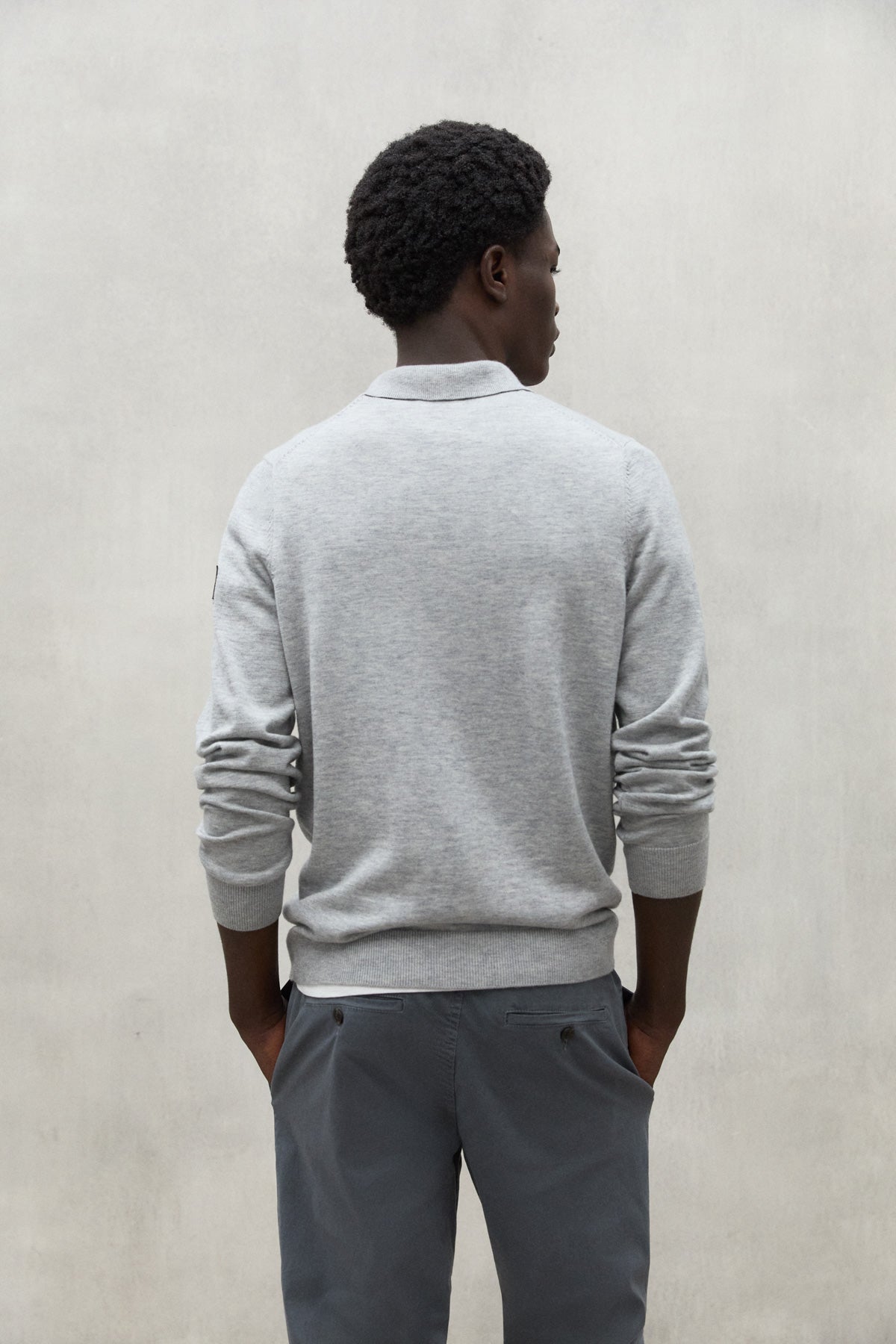 GREY PARRA KNITTED SWEATER