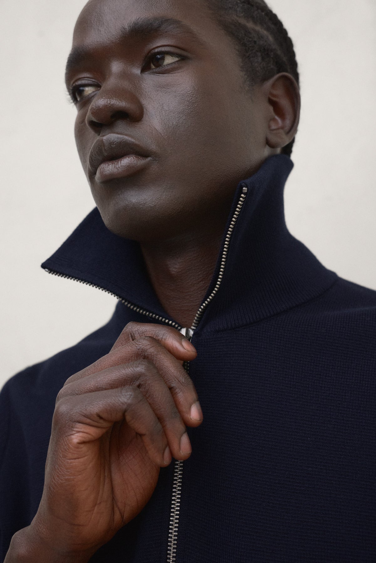 NAVY BLUE PENTI SWEATER