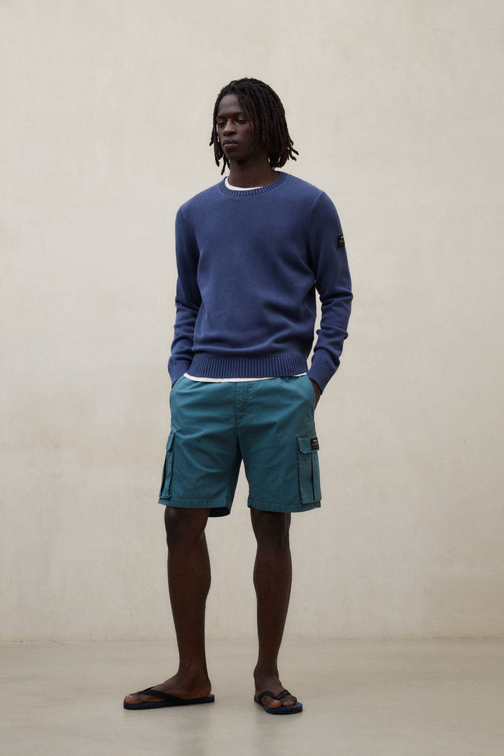 NAVY BLUE TAIL SWEATER