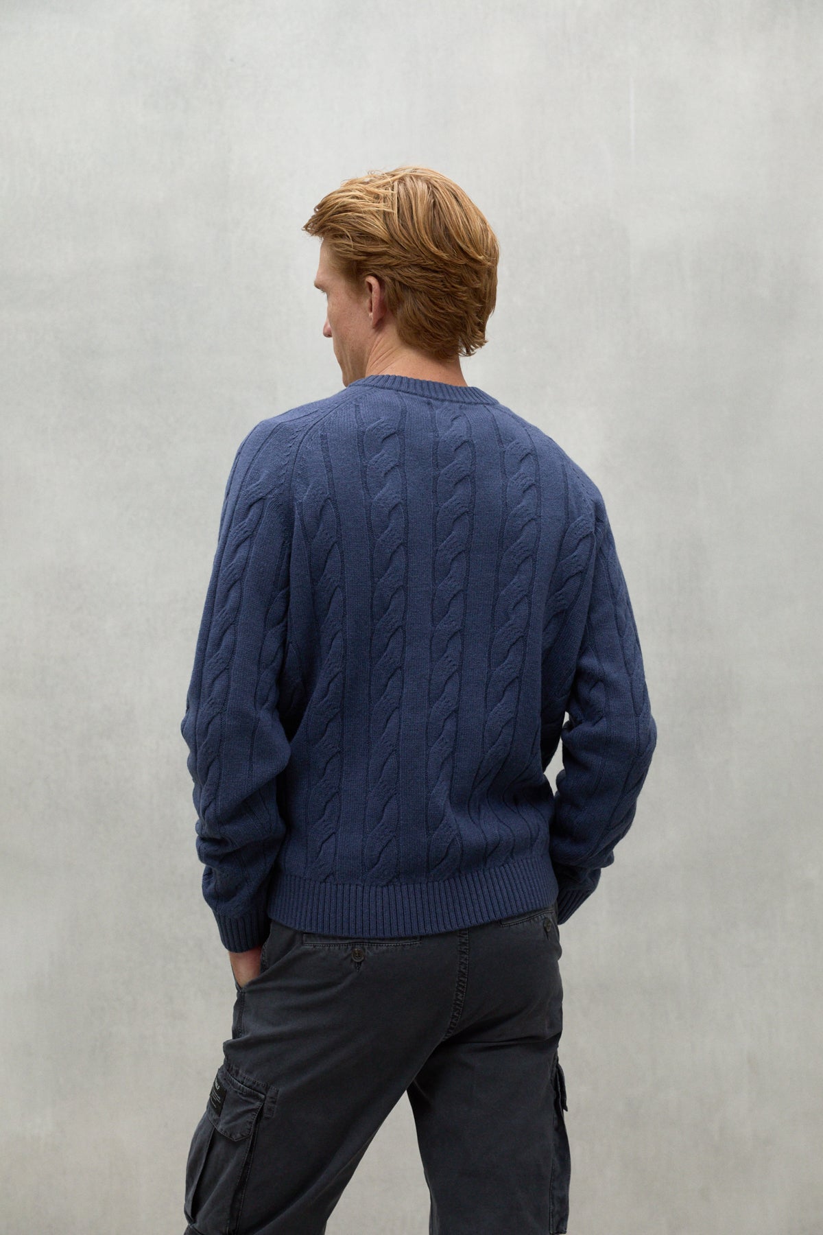 BLUE TILO SWEATER