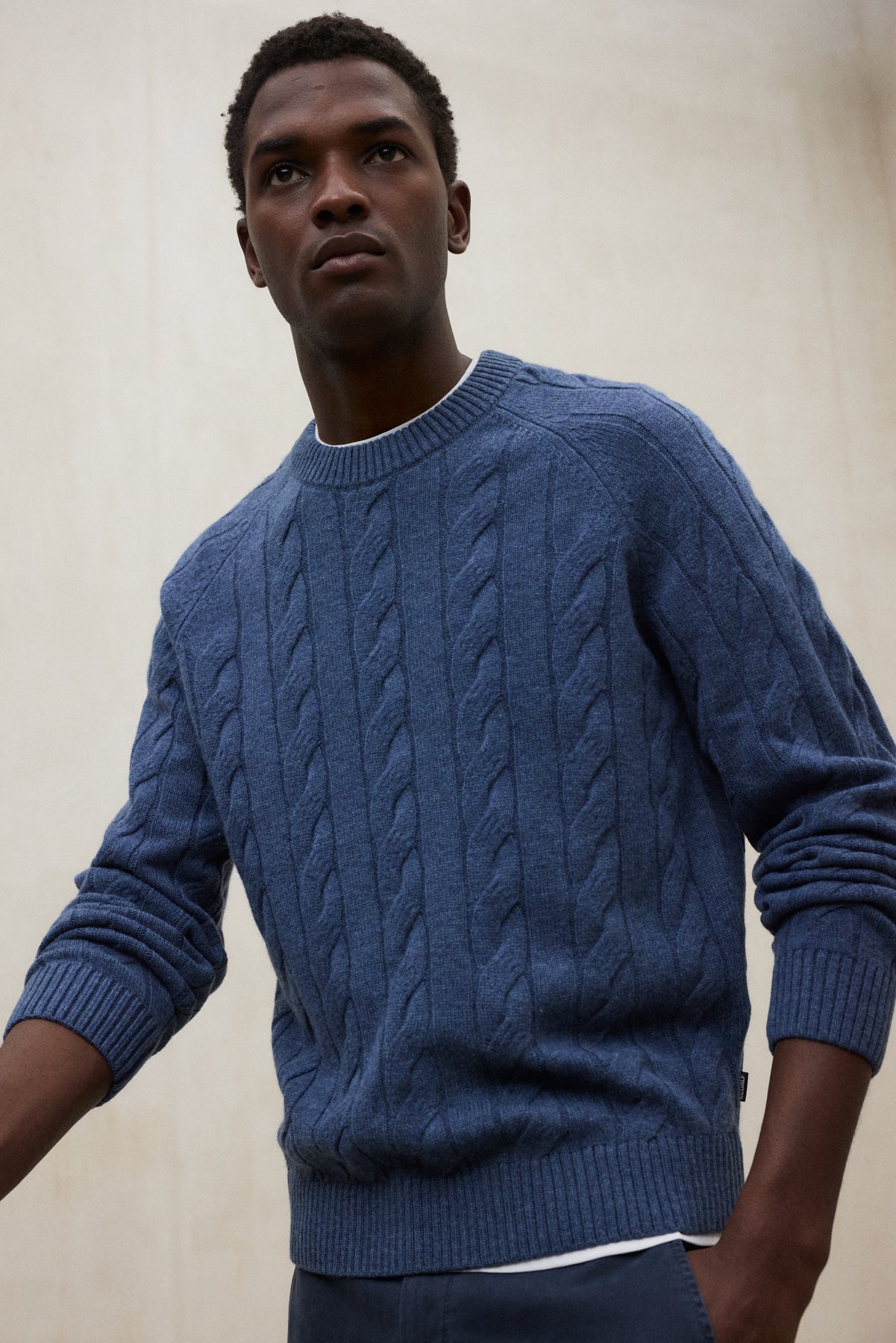 BLUE TILO SWEATER