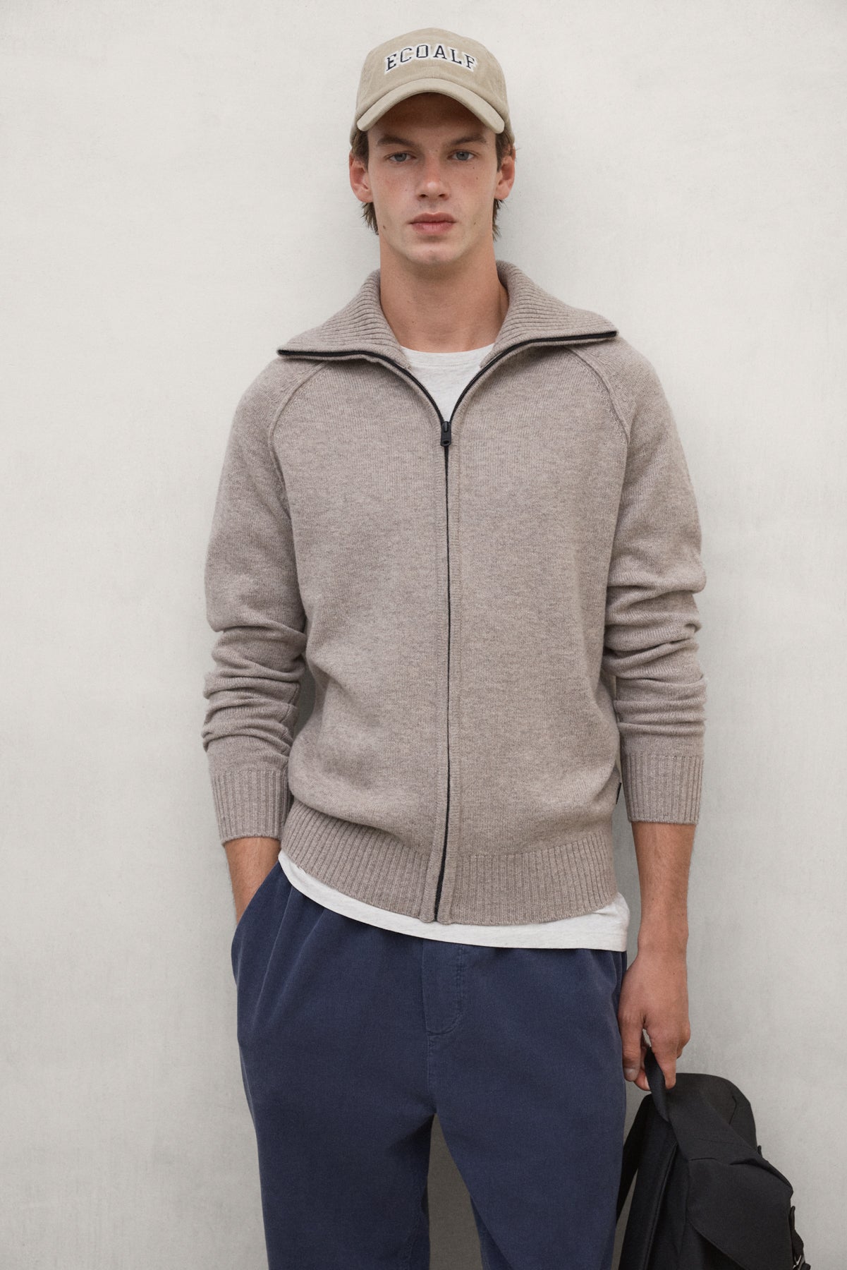 CAMEL UBEDO SWEATER